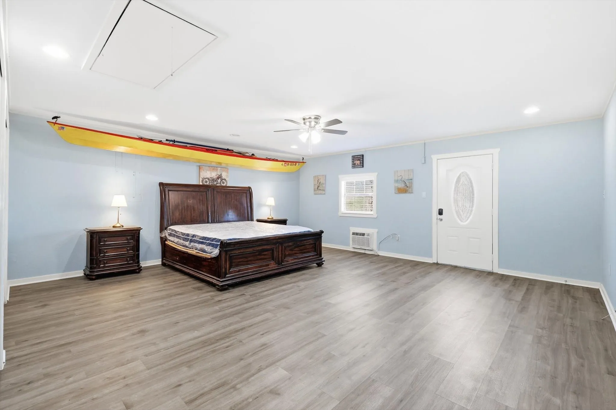 Bonus room that can be additional bedroom, game room, office or more.