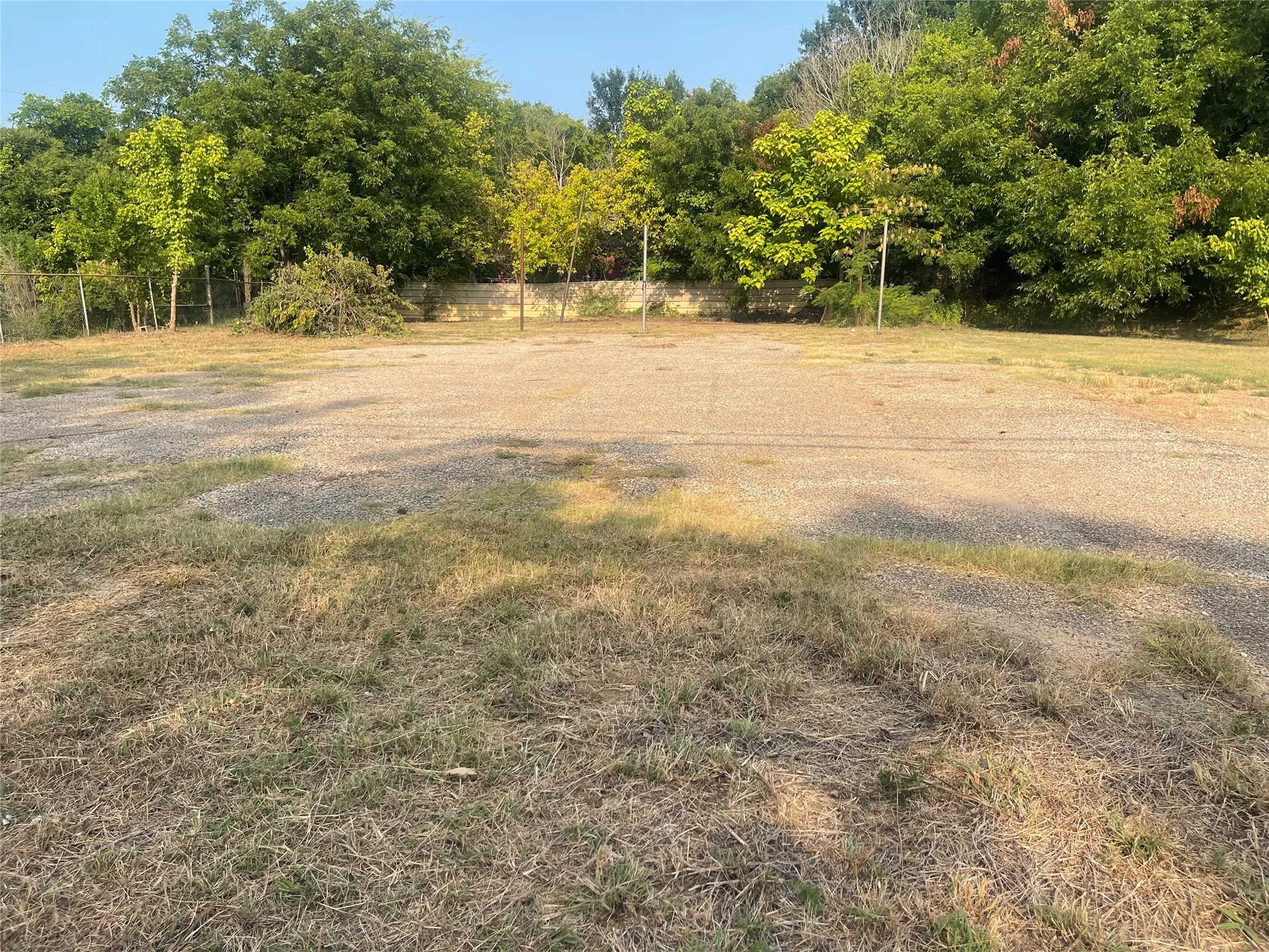 Unimproved Land For Sale in Wood County , 512 S Johnson Street, Mineola, Texas 75773, 0, 0, Garage spaces, 0 Sqft, built in 0, Price $49,900, mls#21350066, Real Estate Agent in Mineola, Homes For Sale in Wood county, Homes For Sale in Mineola, Realtor in Mineola Texas, Real Estate Brokerage Independent Realty Texas, Luminita Cordes Realtor