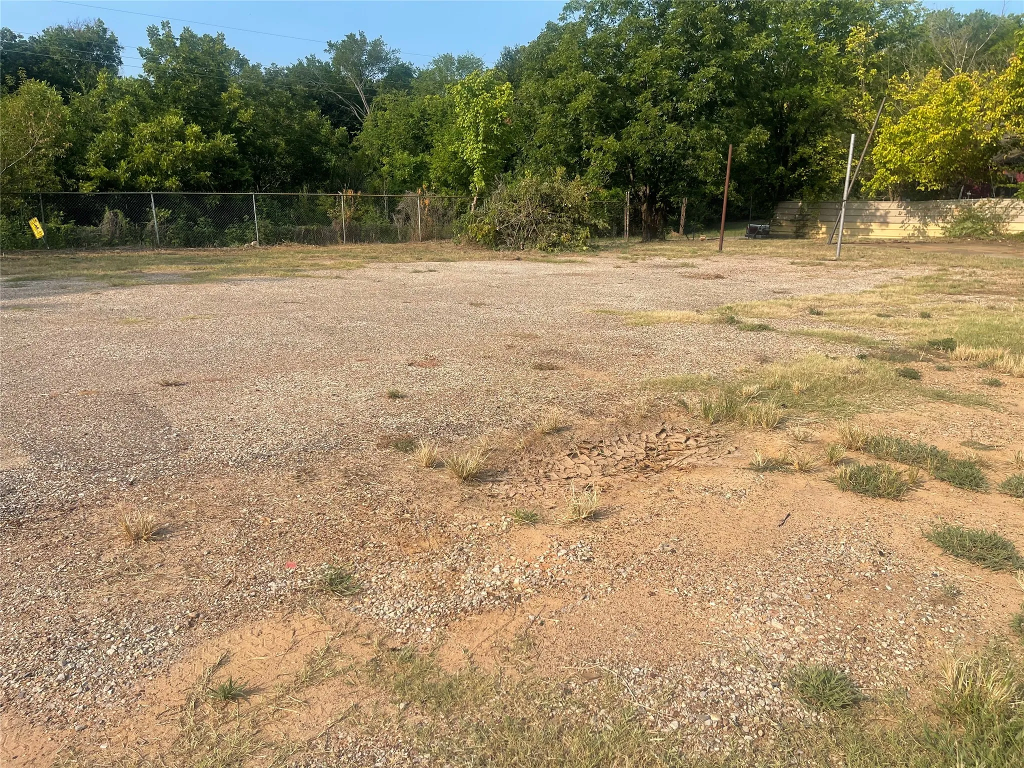 Unimproved Land For Sale in Wood County , 512 S Johnson Street, Mineola, Texas 75773, 0, 0, Garage spaces, 0 Sqft, built in 0, Price $49,900, mls#21350066, Real Estate Agent in Mineola, Homes For Sale in Wood county, Homes For Sale in Mineola, Realtor in Mineola Texas, Real Estate Brokerage Independent Realty Texas, Luminita Cordes Realtor