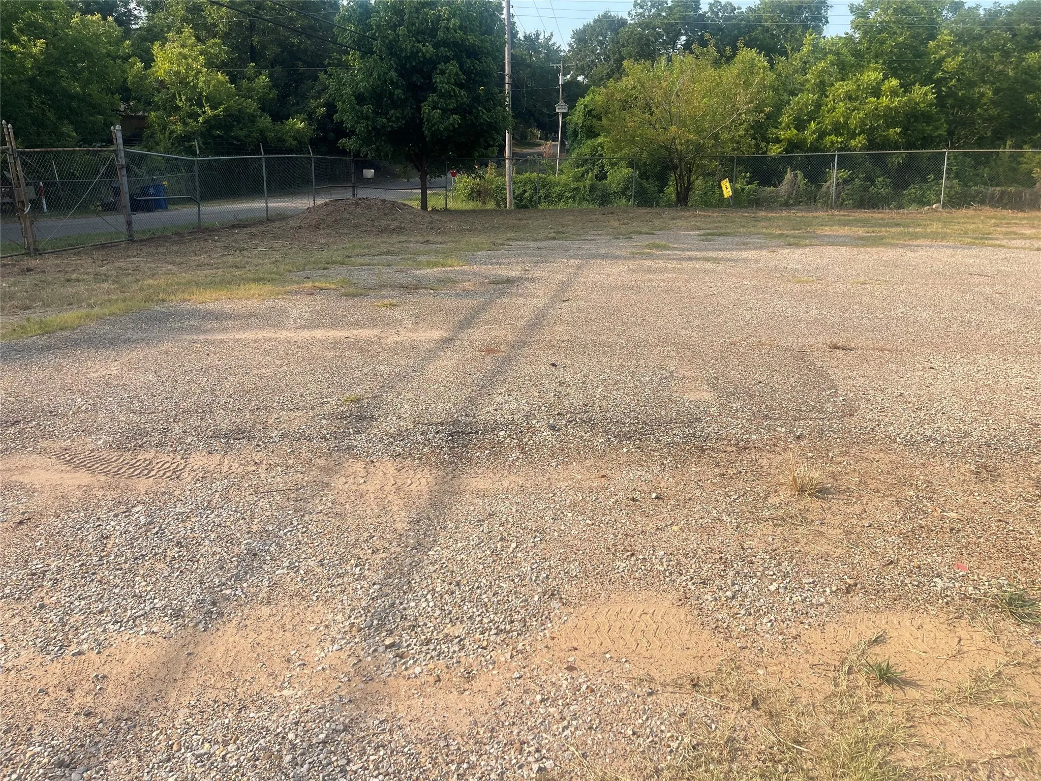 Unimproved Land For Sale in Wood County , 512 S Johnson Street, Mineola, Texas 75773, 0, 0, Garage spaces, 0 Sqft, built in 0, Price $49,900, mls#21350066, Real Estate Agent in Mineola, Homes For Sale in Wood county, Homes For Sale in Mineola, Realtor in Mineola Texas, Real Estate Brokerage Independent Realty Texas, Luminita Cordes Realtor
