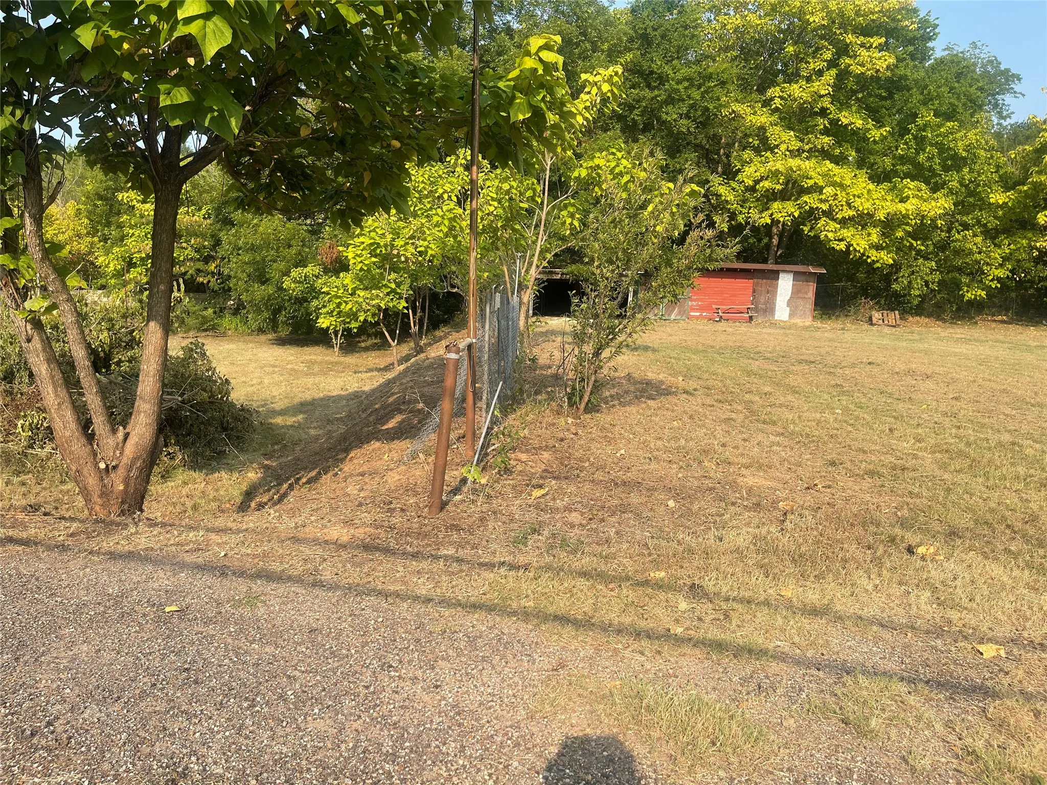 Unimproved Land For Sale in Wood County , 512 S Johnson Street, Mineola, Texas 75773, 0, 0, Garage spaces, 0 Sqft, built in 0, Price $49,900, mls#21350066, Real Estate Agent in Mineola, Homes For Sale in Wood county, Homes For Sale in Mineola, Realtor in Mineola Texas, Real Estate Brokerage Independent Realty Texas, Luminita Cordes Realtor