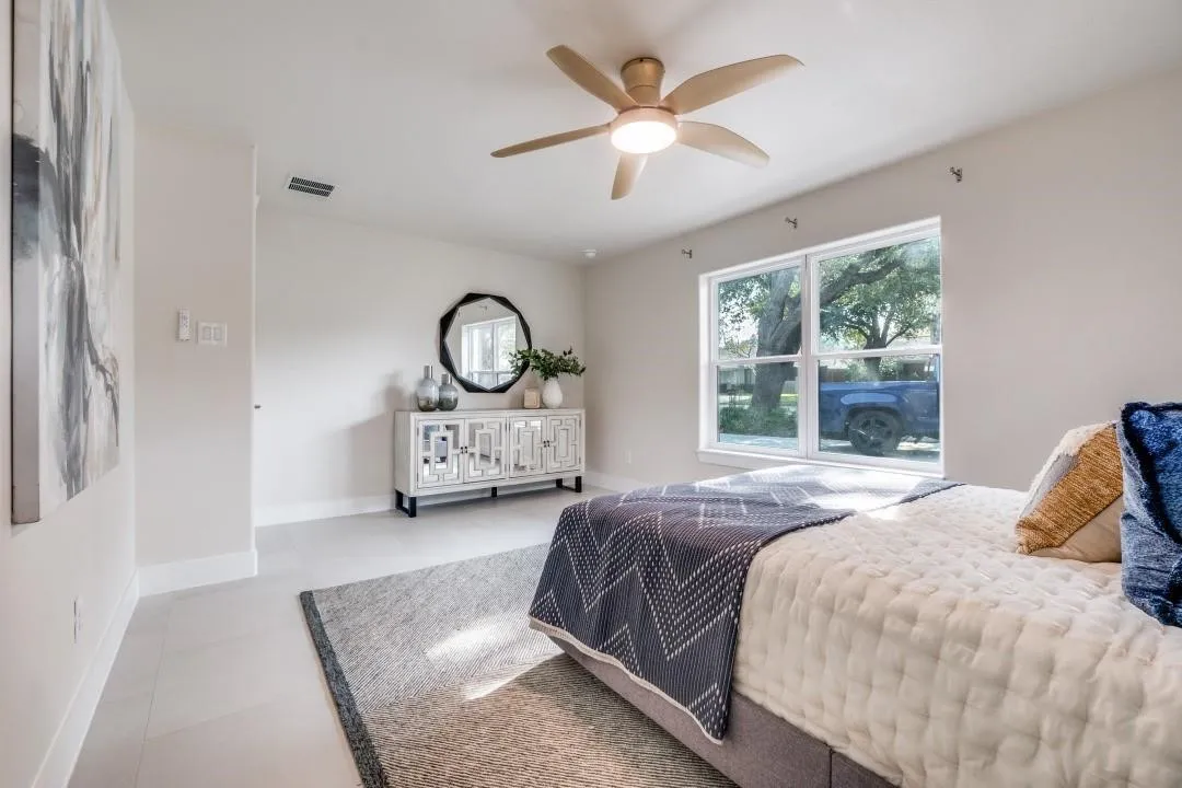 Single Family Residence For Rent in Dallas County , 7115 Meadow Road, Dallas, Texas 75230, 5 Bedroom, 5 Bathroom, 3 Garage spaces, 4,535 Sqft, built in 1971, mls#21349936, Real Estate Agent in Dallas, Homes For Rent in Dallas county, Homes For Rent in Dallas, Realtor in Dallas Texas, Real Estate Brokerage Independent Realty Texas, Luminita Cordes Realtor