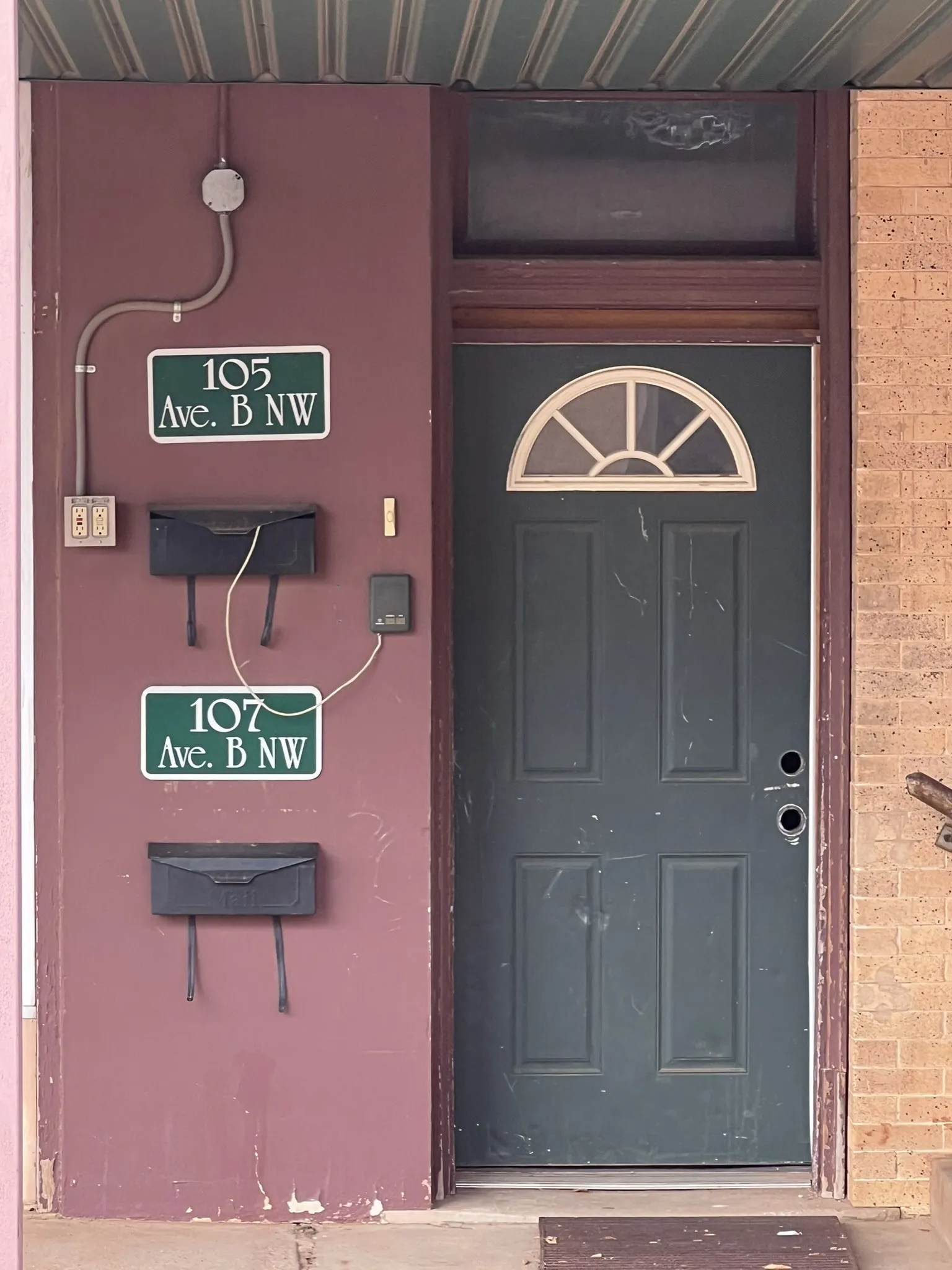 Retail For Sale in Childress County , 141 N Main Street, Childress, Texas 79201, 0, 0, Garage spaces, 0 Sqft, built in 1908, Price $485,000, mls#21350089, Real Estate Agent in Childress, Homes For Sale in Childress county, Homes For Sale in Childress, Realtor in Childress Texas, Real Estate Brokerage Independent Realty Texas, Luminita Cordes Realtor