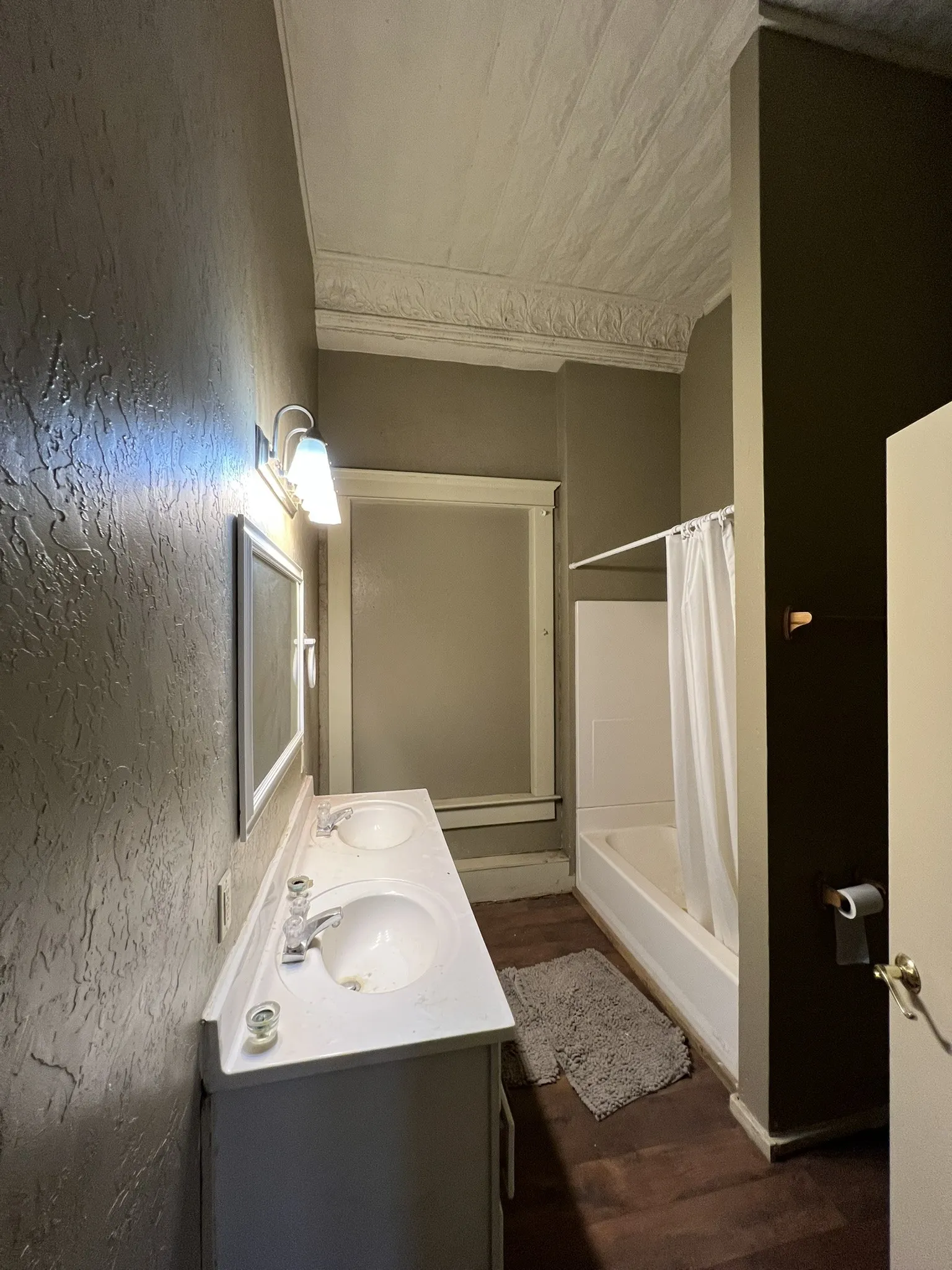Retail For Sale in Childress County , 141 N Main Street, Childress, Texas 79201, 0, 0, Garage spaces, 0 Sqft, built in 1908, Price $485,000, mls#21350089, Real Estate Agent in Childress, Homes For Sale in Childress county, Homes For Sale in Childress, Realtor in Childress Texas, Real Estate Brokerage Independent Realty Texas, Luminita Cordes Realtor