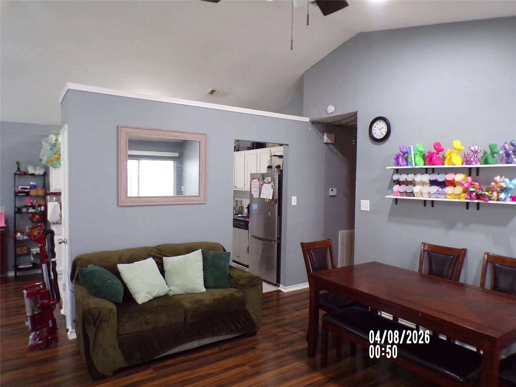Single Family Residence For Sale in Dallas County , 10327 WHITINGHAM Drive, Dallas, Texas 75227, 3 Bedrooms, 2 Bathrooms, Garage spaces, 1,104 Sqft, built in 1985, Price $215,000, mls#21349724, Real Estate Agent in Dallas, Homes For Sale in Dallas county, Homes For Sale in Dallas, Realtor in Dallas Texas, Real Estate Brokerage Independent Realty Texas, Luminita Cordes Realtor