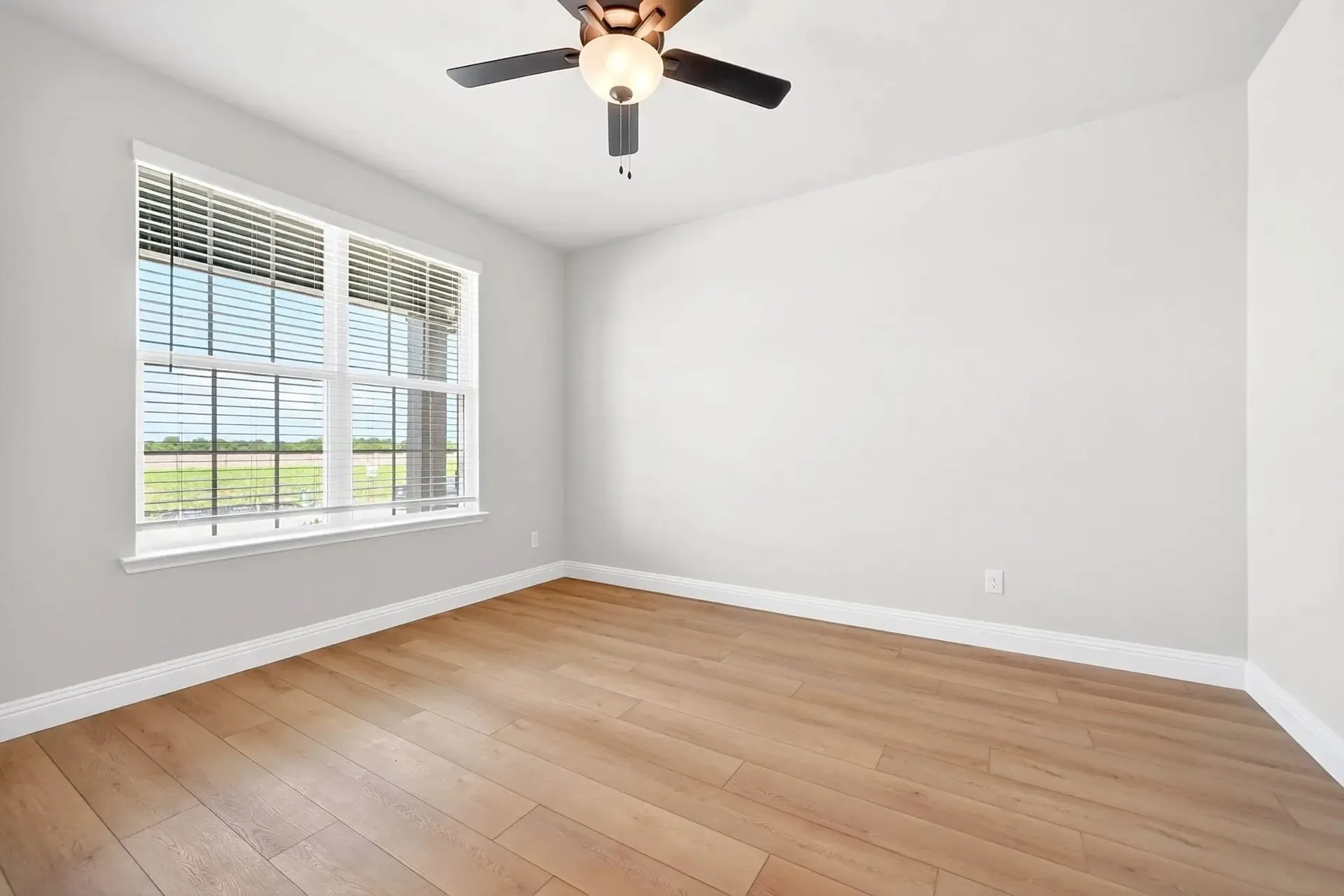 Single Family Residence For Sale in Collin County , 1609 Denali Drive, Anna, Texas 75409, 3 Bedroom, 3 Bathroom, 2 Garage spaces, 2,072 Sqft, built in 2026, mls#21350120, Real Estate Agent in Anna, Homes For Sale in Collin county, Homes For Sale in Anna, Realtor in Anna Texas, Real Estate Brokerage Independent Realty Texas, Luminita Cordes Realtor