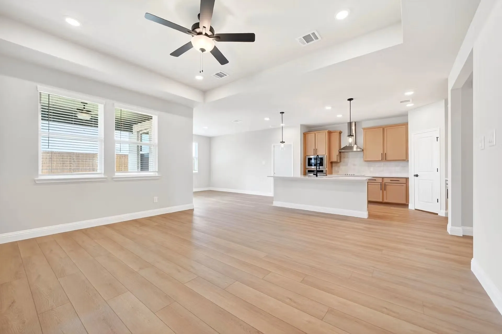 Single Family Residence For Sale in Collin County , 1609 Denali Drive, Anna, Texas 75409, 3 Bedroom, 3 Bathroom, 2 Garage spaces, 2,072 Sqft, built in 2026, mls#21350120, Real Estate Agent in Anna, Homes For Sale in Collin county, Homes For Sale in Anna, Realtor in Anna Texas, Real Estate Brokerage Independent Realty Texas, Luminita Cordes Realtor