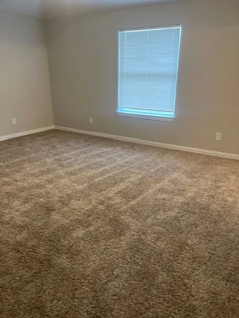 Single Family Residence For Rent in Dallas County , 811 Edd Road, Dallas, Texas 75253, 4 Bedroom, 2 Bathroom, 2 Garage spaces, 1,597 Sqft, built in 2005, mls#21349153, Real Estate Agent in Dallas, Homes For Rent in Dallas county, Homes For Rent in Dallas, Realtor in Dallas Texas, Real Estate Brokerage Independent Realty Texas, Luminita Cordes Realtor