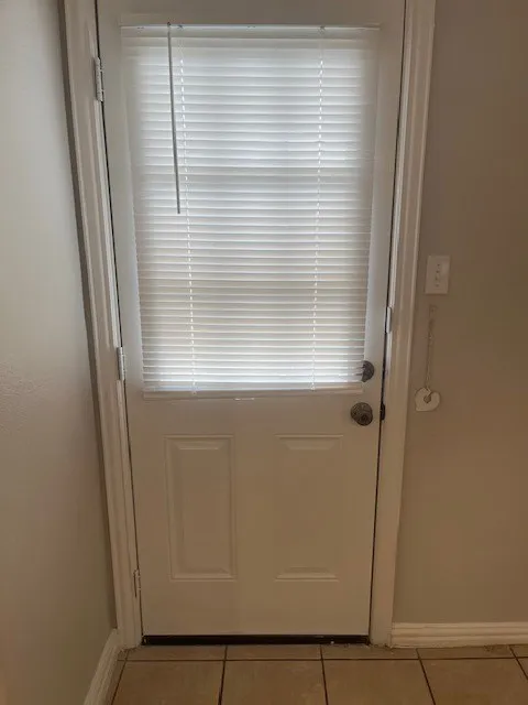 Single Family Residence For Rent in Dallas County , 811 Edd Road, Dallas, Texas 75253, 4 Bedroom, 2 Bathroom, 2 Garage spaces, 1,597 Sqft, built in 2005, mls#21349153, Real Estate Agent in Dallas, Homes For Rent in Dallas county, Homes For Rent in Dallas, Realtor in Dallas Texas, Real Estate Brokerage Independent Realty Texas, Luminita Cordes Realtor