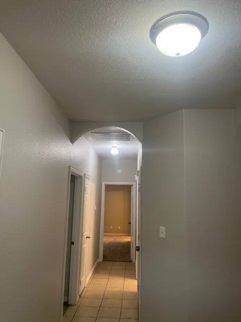 Single Family Residence For Rent in Dallas County , 811 Edd Road, Dallas, Texas 75253, 4 Bedroom, 2 Bathroom, 2 Garage spaces, 1,597 Sqft, built in 2005, mls#21349153, Real Estate Agent in Dallas, Homes For Rent in Dallas county, Homes For Rent in Dallas, Realtor in Dallas Texas, Real Estate Brokerage Independent Realty Texas, Luminita Cordes Realtor