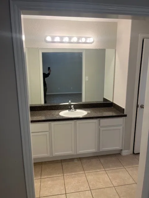 Single Family Residence For Rent in Dallas County , 811 Edd Road, Dallas, Texas 75253, 4 Bedroom, 2 Bathroom, 2 Garage spaces, 1,597 Sqft, built in 2005, mls#21349153, Real Estate Agent in Dallas, Homes For Rent in Dallas county, Homes For Rent in Dallas, Realtor in Dallas Texas, Real Estate Brokerage Independent Realty Texas, Luminita Cordes Realtor