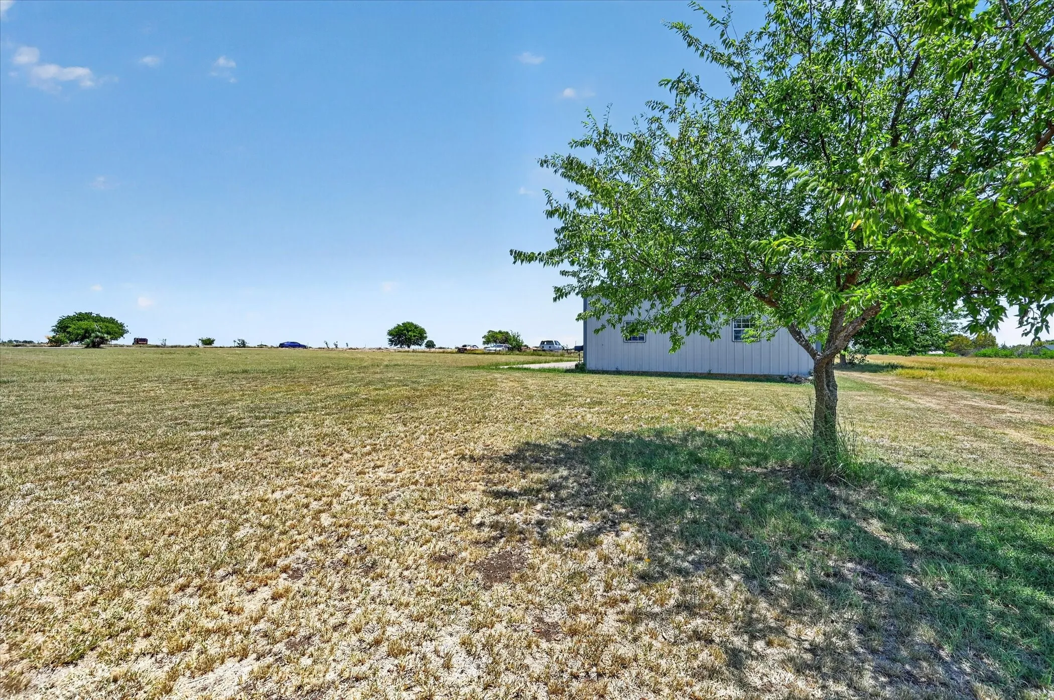 Improved Land For Sale in Ellis County , 1489 Lone Elm Road, Waxahachie, Texas 75167, 0, 0, Garage spaces, 0 Sqft, built in 2005, mls#21348600, Real Estate Agent in Waxahachie, Homes For Sale in Ellis county, Homes For Sale in Waxahachie, Realtor in Waxahachie Texas, Real Estate Brokerage Independent Realty Texas, Luminita Cordes Realtor