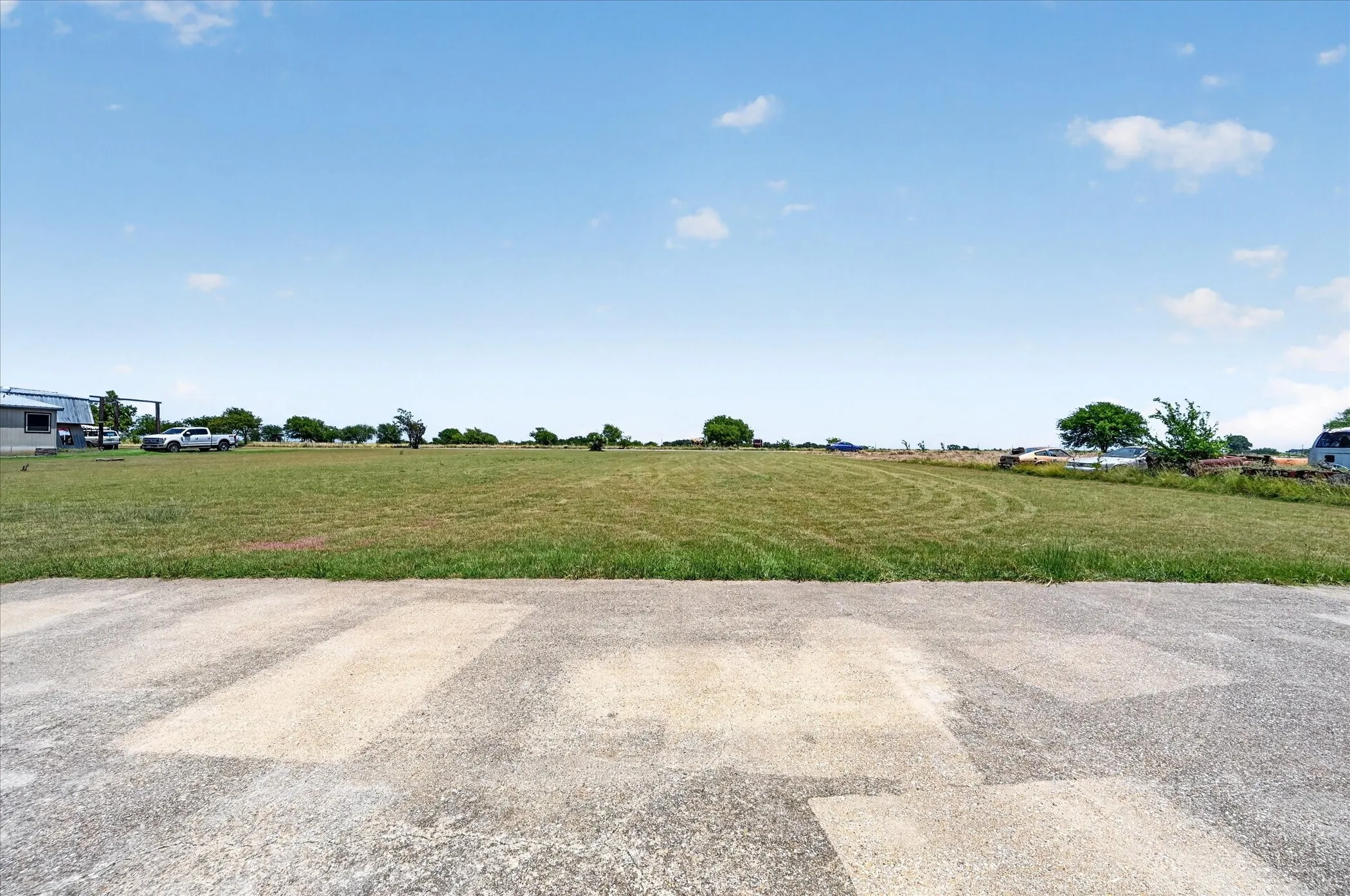Improved Land For Sale in Ellis County , 1489 Lone Elm Road, Waxahachie, Texas 75167, 0, 0, Garage spaces, 0 Sqft, built in 2005, mls#21348600, Real Estate Agent in Waxahachie, Homes For Sale in Ellis county, Homes For Sale in Waxahachie, Realtor in Waxahachie Texas, Real Estate Brokerage Independent Realty Texas, Luminita Cordes Realtor
