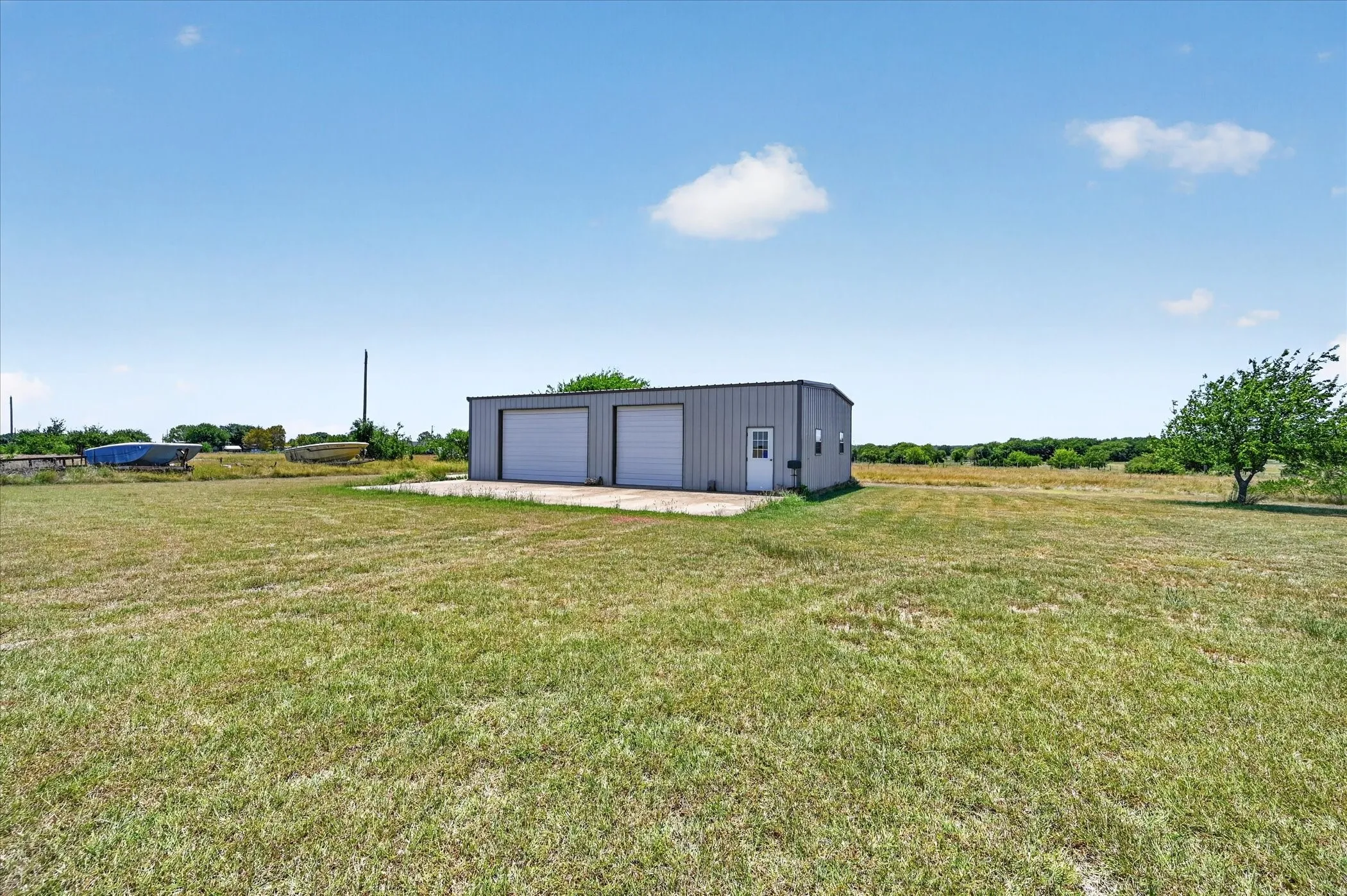 Improved Land For Sale in Ellis County , 1489 Lone Elm Road, Waxahachie, Texas 75167, 0, 0, Garage spaces, 0 Sqft, built in 2005, mls#21348600, Real Estate Agent in Waxahachie, Homes For Sale in Ellis county, Homes For Sale in Waxahachie, Realtor in Waxahachie Texas, Real Estate Brokerage Independent Realty Texas, Luminita Cordes Realtor