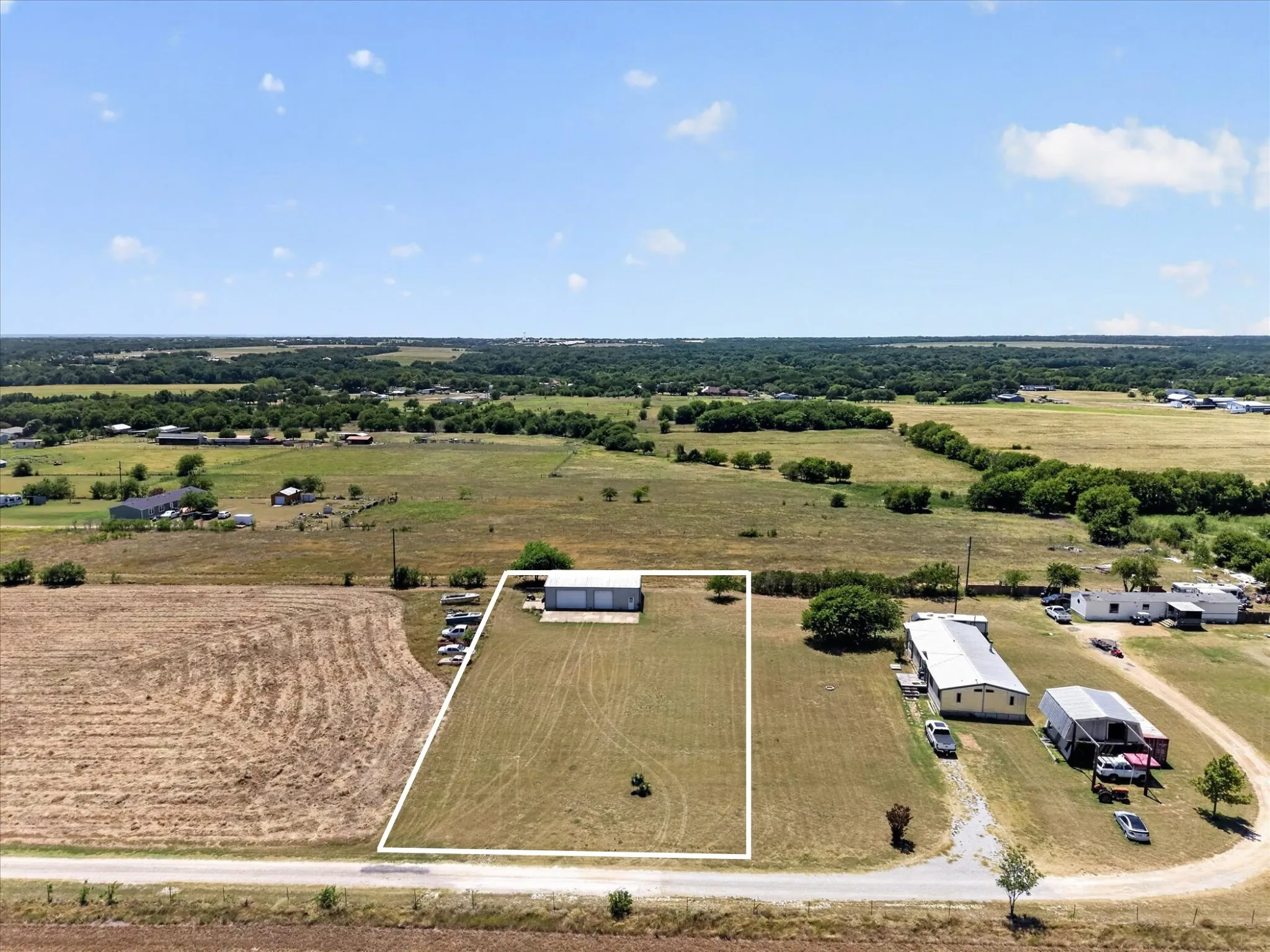 Improved Land For Sale in Ellis County , 1489 Lone Elm Road, Waxahachie, Texas 75167, 0, 0, Garage spaces, 0 Sqft, built in 2005, mls#21348600, Real Estate Agent in Waxahachie, Homes For Sale in Ellis county, Homes For Sale in Waxahachie, Realtor in Waxahachie Texas, Real Estate Brokerage Independent Realty Texas, Luminita Cordes Realtor