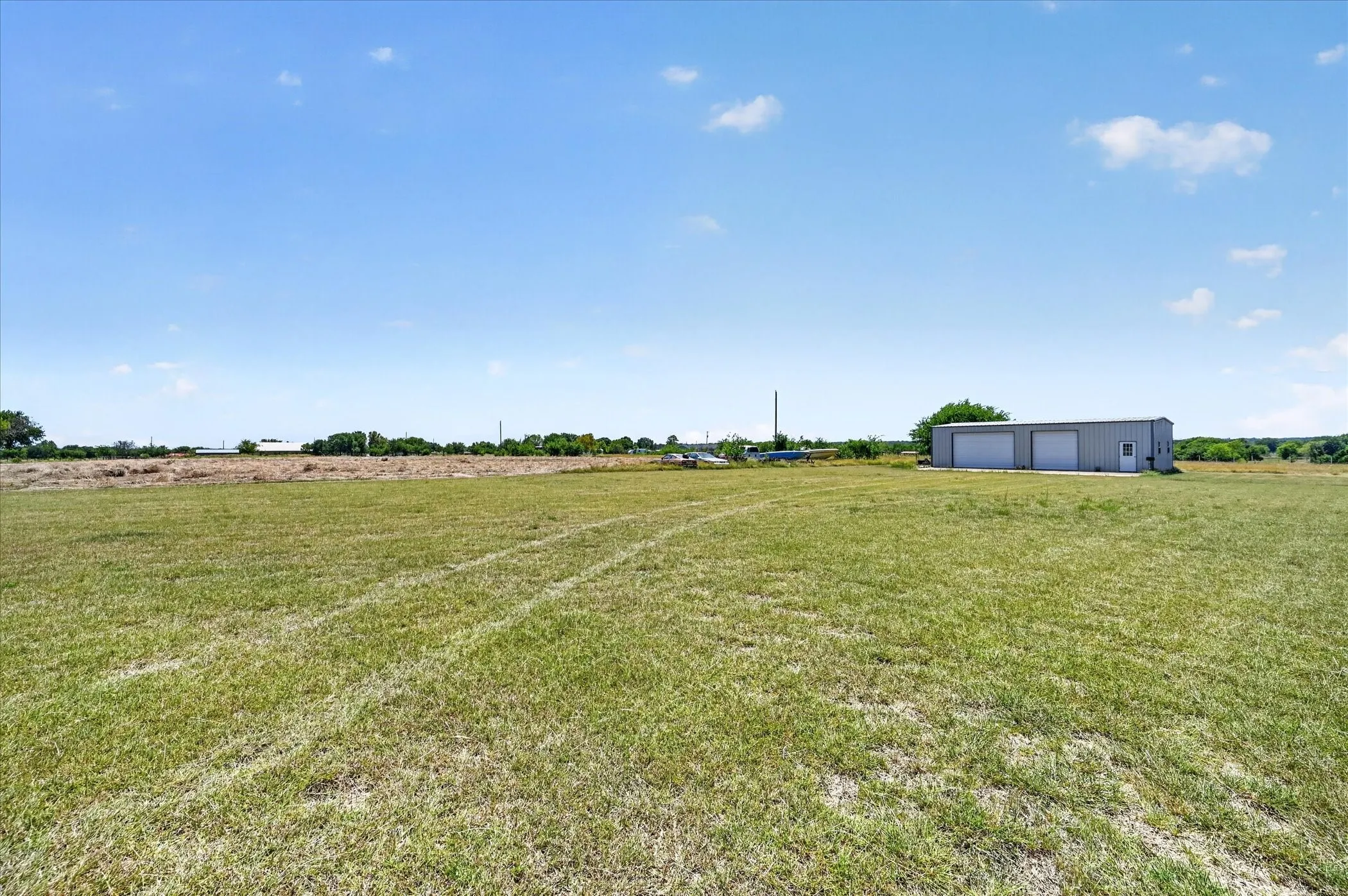 Improved Land For Sale in Ellis County , 1489 Lone Elm Road, Waxahachie, Texas 75167, 0, 0, Garage spaces, 0 Sqft, built in 2005, mls#21348600, Real Estate Agent in Waxahachie, Homes For Sale in Ellis county, Homes For Sale in Waxahachie, Realtor in Waxahachie Texas, Real Estate Brokerage Independent Realty Texas, Luminita Cordes Realtor