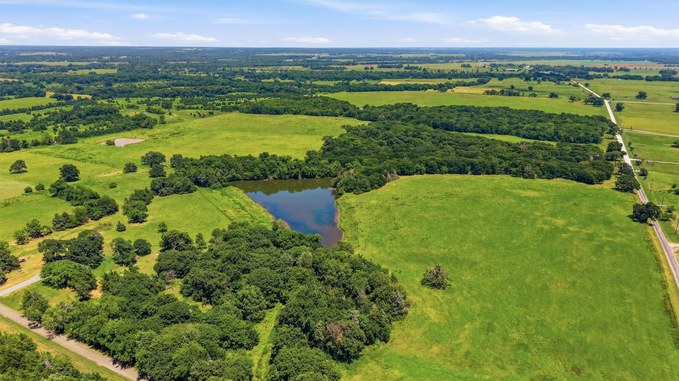 Ranch For Sale in Grayson County , 000 Oak Ridge Road, Denison, Texas 75021, 0, 0, Garage spaces, 0 Sqft, built in 0, mls#21348687, Real Estate Agent in Denison, Homes For Sale in Grayson county, Homes For Sale in Denison, Realtor in Denison Texas, Real Estate Brokerage Independent Realty Texas, Luminita Cordes Realtor