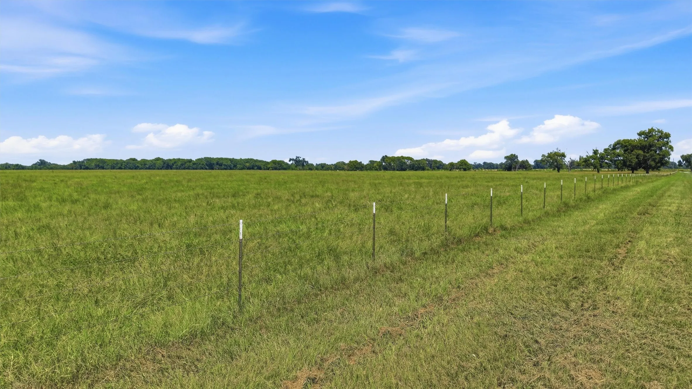 Ranch For Sale in Grayson County , 000 Oak Ridge Road, Denison, Texas 75021, 0, 0, Garage spaces, 0 Sqft, built in 0, mls#21348687, Real Estate Agent in Denison, Homes For Sale in Grayson county, Homes For Sale in Denison, Realtor in Denison Texas, Real Estate Brokerage Independent Realty Texas, Luminita Cordes Realtor