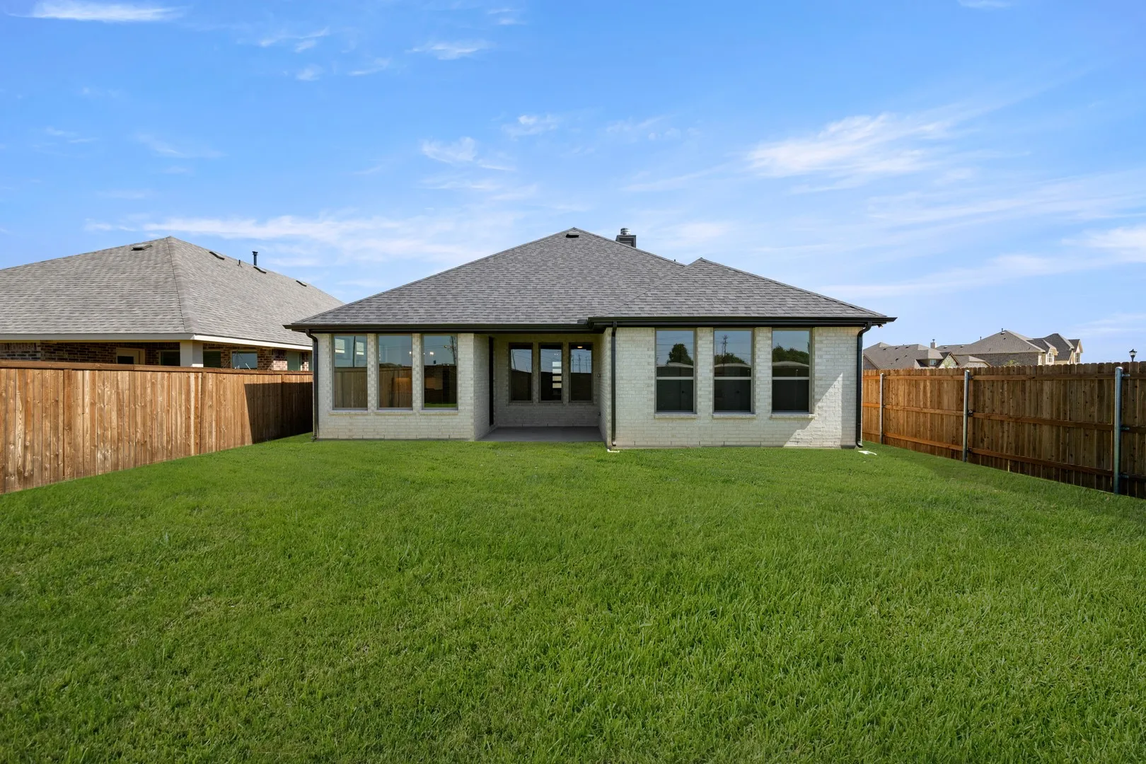 2115 Pennywell- Back-2