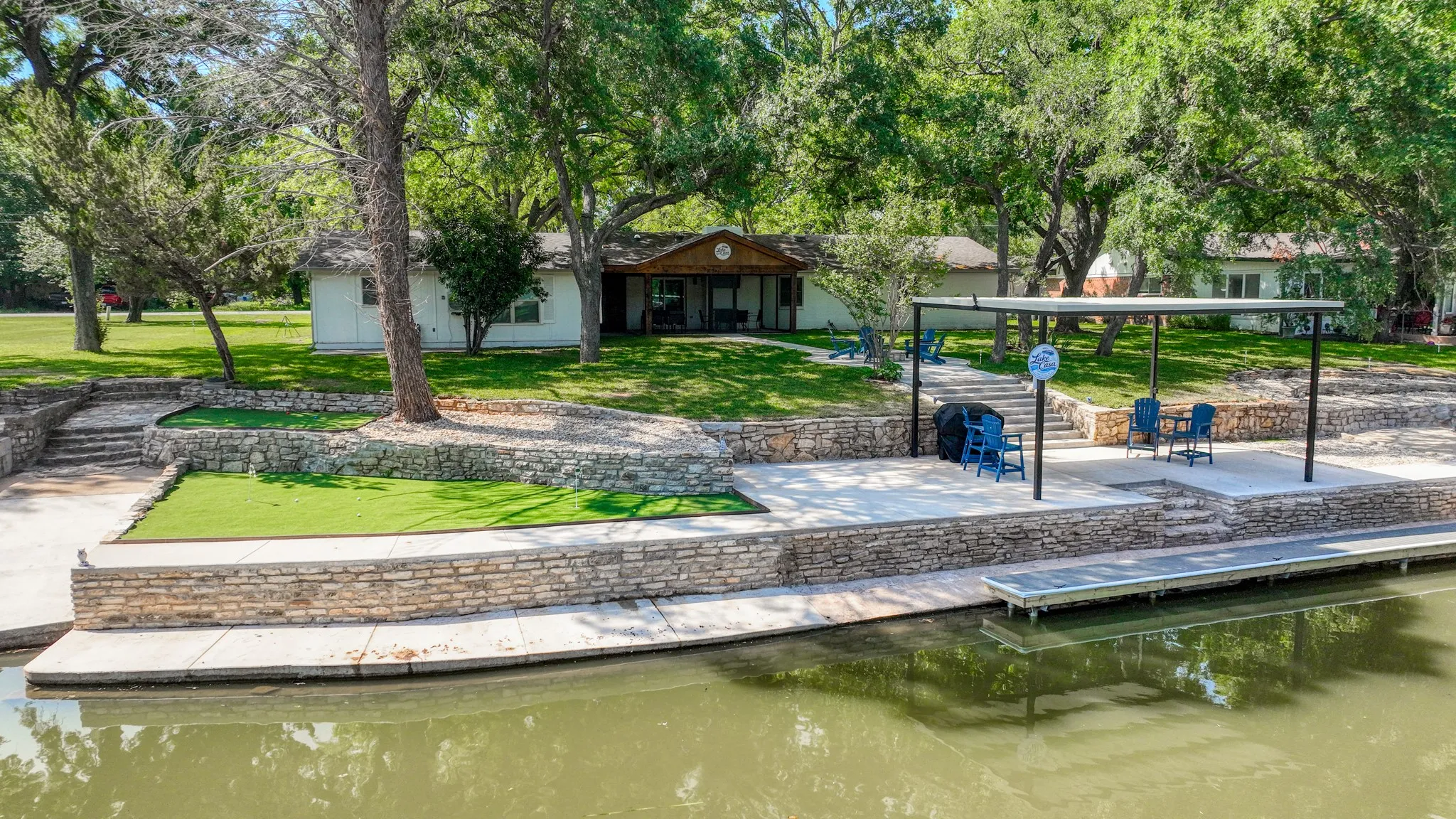 Single Family Residence For Rent in Hood County , 311 Casas Del Sur Street, Granbury, Texas 76049, 4 Bedroom, 2 Bathroom, 3 Garage spaces, 2,080 Sqft, built in 1973, mls#21349735, Real Estate Agent in Granbury, Homes For Rent in Hood county, Homes For Rent in Granbury, Realtor in Granbury Texas, Real Estate Brokerage Independent Realty Texas, Luminita Cordes Realtor