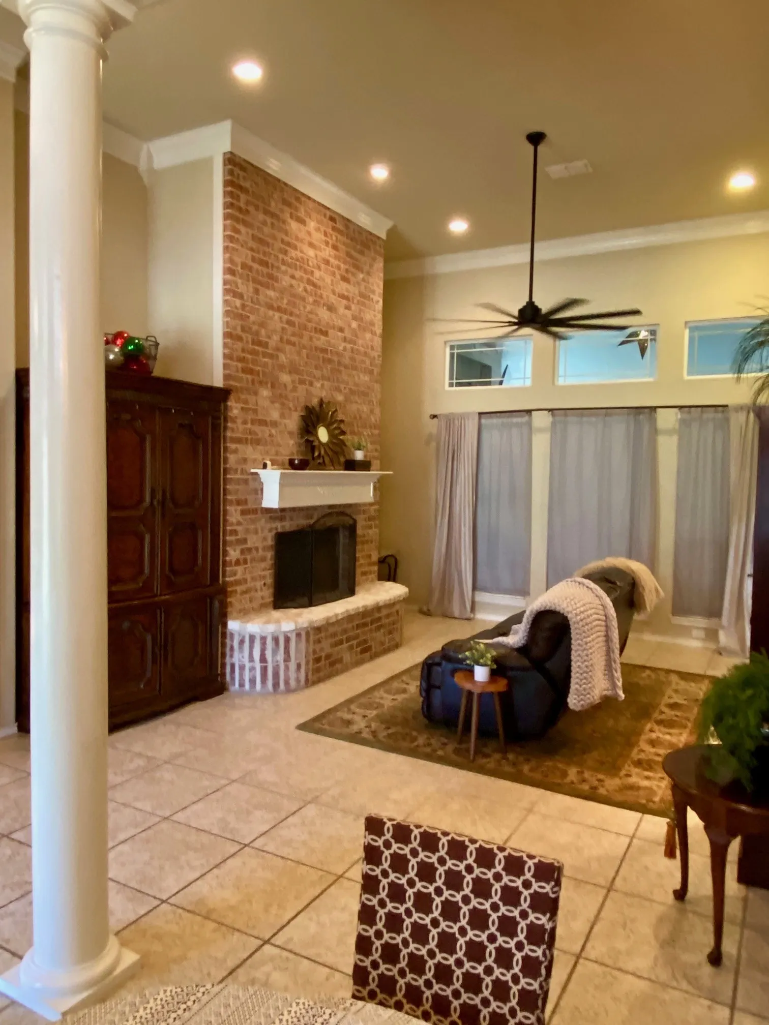 LR with Fireplace