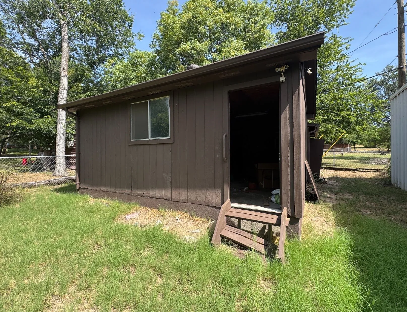 Single Family Residence For Sale in Parker County , 3703 Pecan Park Drive, Weatherford, Texas 76087, 3 Bedroom, 2 Bathroom, 2 Garage spaces, 2,005 Sqft, built in 1964, mls#21350176, Real Estate Agent in Weatherford, Homes For Sale in Parker county, Homes For Sale in Weatherford, Realtor in Weatherford Texas, Real Estate Brokerage Independent Realty Texas, Luminita Cordes Realtor