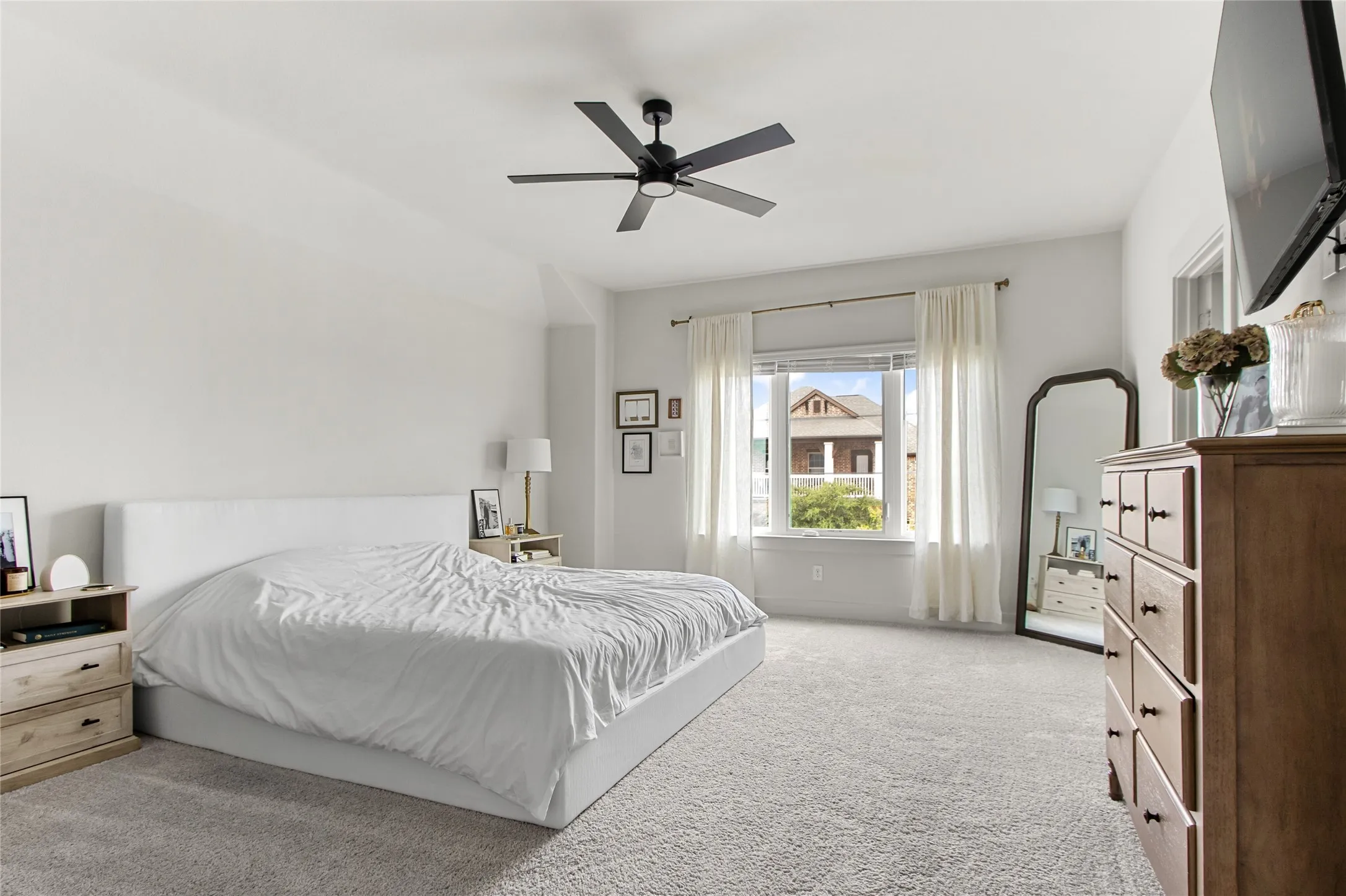Townhouse For Sale in Tarrant County , 1500 Birds Fort Trail, Arlington, Texas 76005, 3 Bedrooms, 3 Bathrooms, 2 Garage spaces, 2,072 Sqft, built in 2024, Price $479,900, mls#21350074, Real Estate Agent in Arlington, Homes For Sale in Tarrant county, Homes For Sale in Arlington, Realtor in Arlington Texas, Real Estate Brokerage Independent Realty Texas, Luminita Cordes Realtor