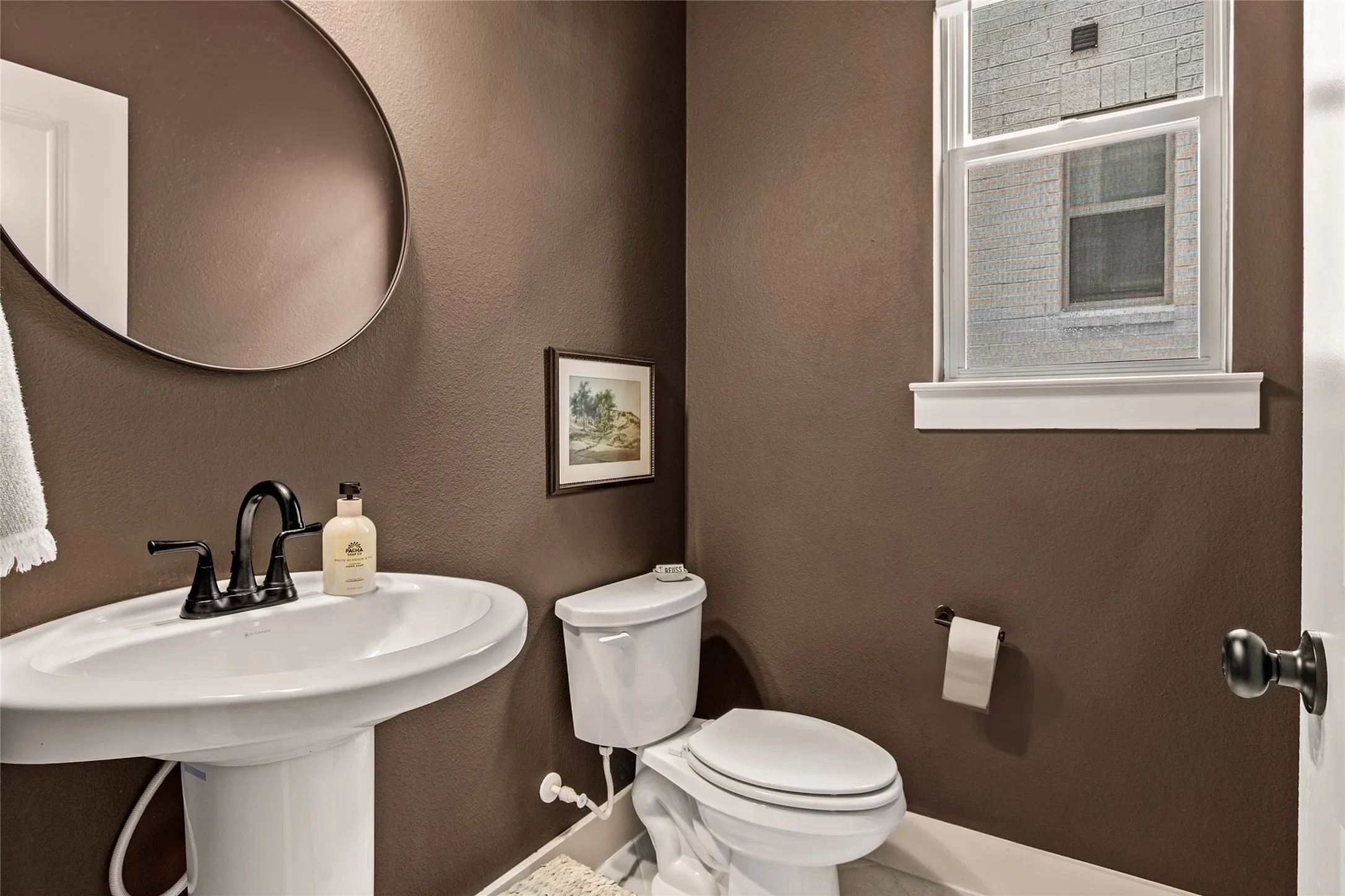 Townhouse For Sale in Tarrant County , 1500 Birds Fort Trail, Arlington, Texas 76005, 3 Bedrooms, 3 Bathrooms, 2 Garage spaces, 2,072 Sqft, built in 2024, Price $479,900, mls#21350074, Real Estate Agent in Arlington, Homes For Sale in Tarrant county, Homes For Sale in Arlington, Realtor in Arlington Texas, Real Estate Brokerage Independent Realty Texas, Luminita Cordes Realtor