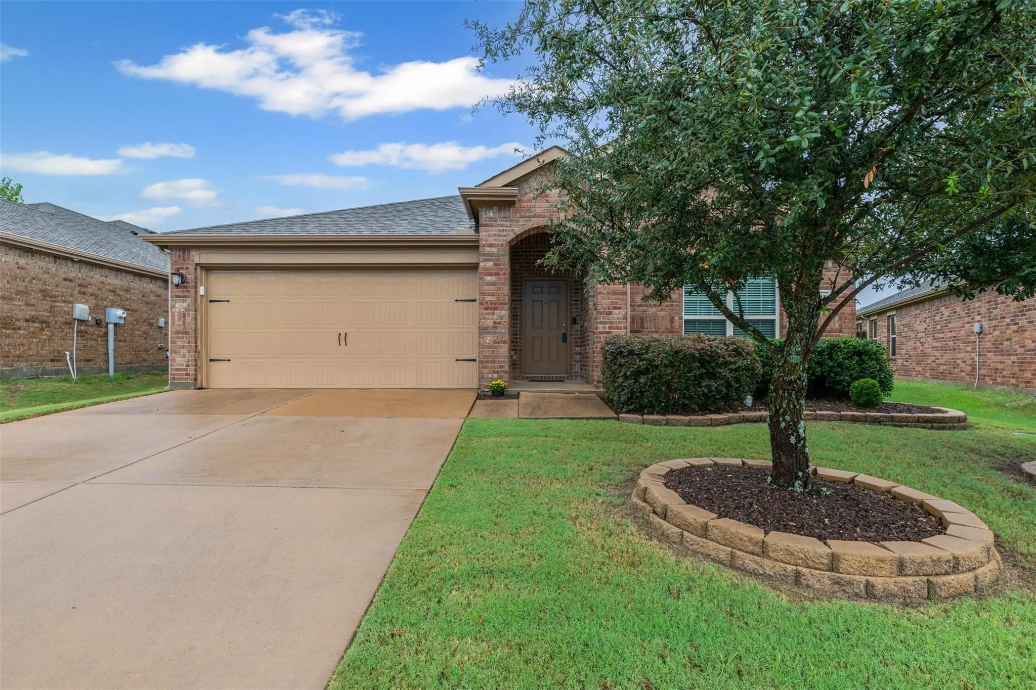 Single Family Residence For Sale in Collin County , 1104 Ruby Court, Princeton, Texas 75407, 4 Bedroom, 2 Bathroom, 2 Garage spaces, 1,587 Sqft, built in 2017, mls#21350163, Real Estate Agent in Princeton, Homes For Sale in Collin county, Homes For Sale in Princeton, Realtor in Princeton Texas, Real Estate Brokerage Independent Realty Texas, Luminita Cordes Realtor