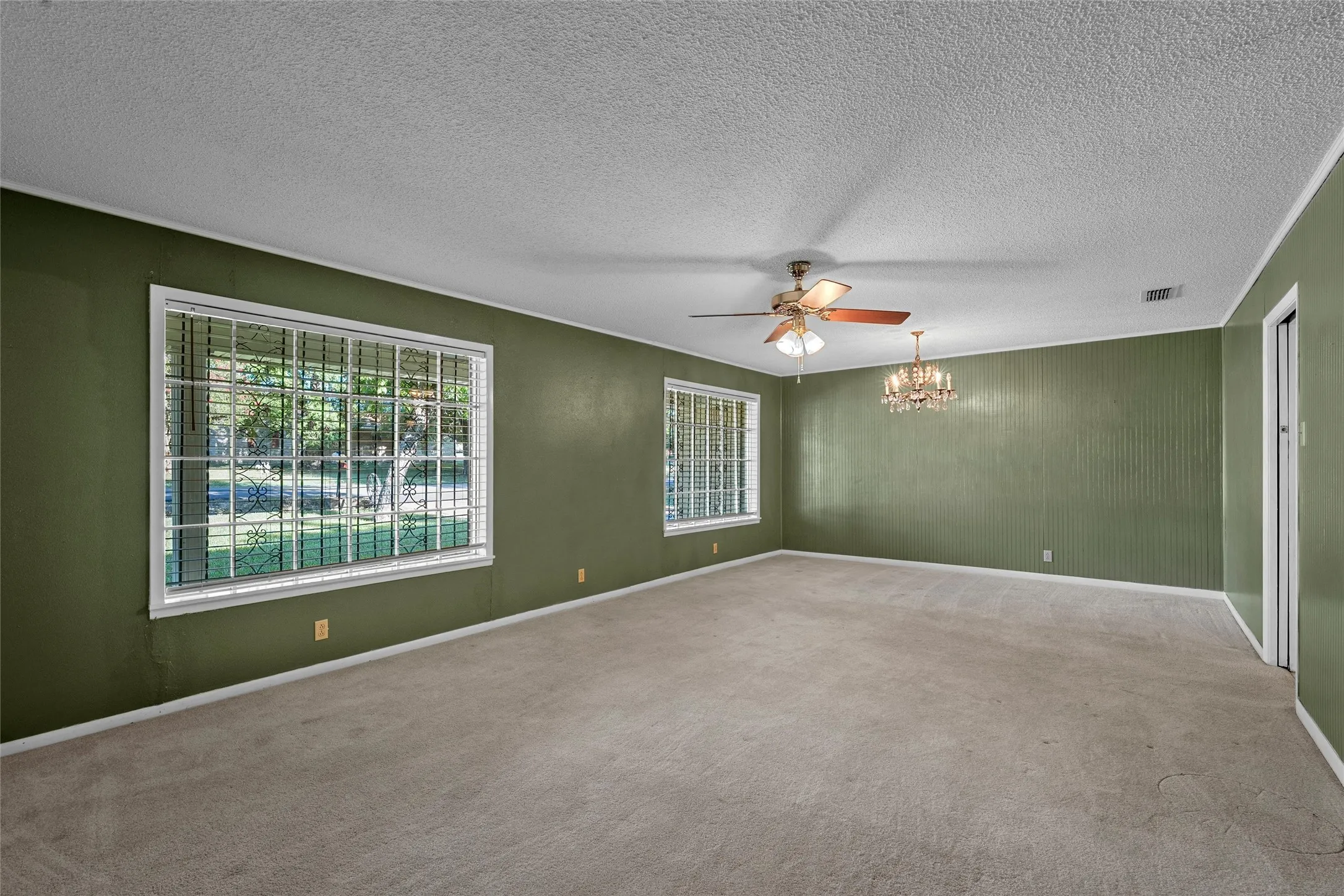 Single Family Residence For Sale in Bell County , 3609 Dogwood Lane, Temple, Texas 76502, 3 Bedroom, 2 Bathroom, 2 Garage spaces, 1,967 Sqft, built in 1971, mls#21349441, Real Estate Agent in Temple, Homes For Sale in Bell county, Homes For Sale in Temple, Realtor in Temple Texas, Real Estate Brokerage Independent Realty Texas, Luminita Cordes Realtor