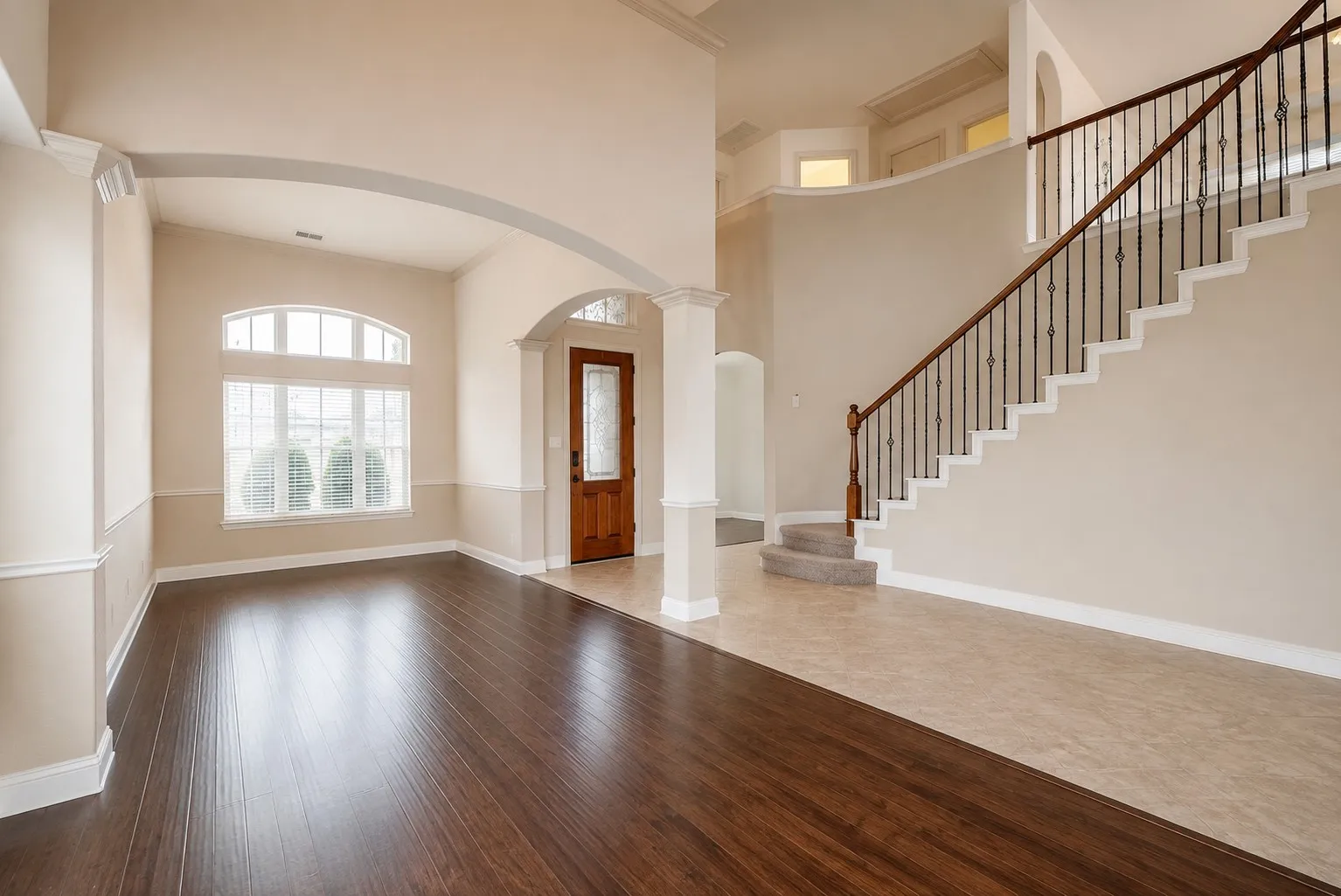Single Family Residence For Rent in Tarrant County , 2933 Softwood Circle, Fort Worth, Texas 76244, 4 Bedroom, 3 Bathroom, 2 Garage spaces, 3,100 Sqft, built in 2009, mls#21349996, Real Estate Agent in Fort Worth, Homes For Rent in Tarrant county, Homes For Rent in Fort Worth, Realtor in Fort Worth Texas, Real Estate Brokerage Independent Realty Texas, Luminita Cordes Realtor