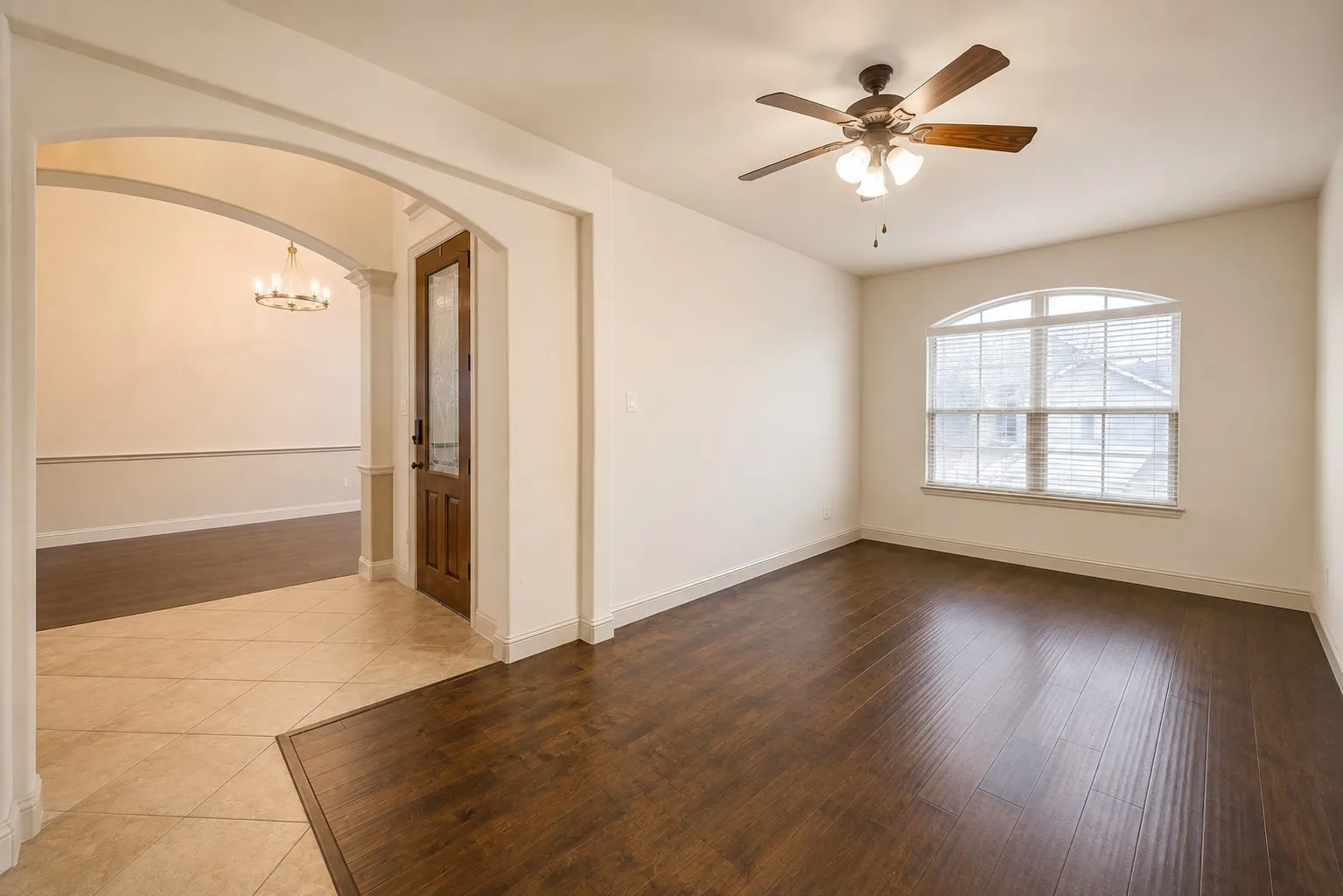 Single Family Residence For Rent in Tarrant County , 2933 Softwood Circle, Fort Worth, Texas 76244, 4 Bedroom, 3 Bathroom, 2 Garage spaces, 3,100 Sqft, built in 2009, mls#21349996, Real Estate Agent in Fort Worth, Homes For Rent in Tarrant county, Homes For Rent in Fort Worth, Realtor in Fort Worth Texas, Real Estate Brokerage Independent Realty Texas, Luminita Cordes Realtor
