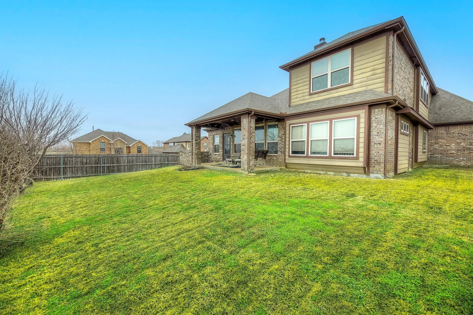 Single Family Residence For Rent in Tarrant County , 2933 Softwood Circle, Fort Worth, Texas 76244, 4 Bedroom, 3 Bathroom, 2 Garage spaces, 3,100 Sqft, built in 2009, mls#21349996, Real Estate Agent in Fort Worth, Homes For Rent in Tarrant county, Homes For Rent in Fort Worth, Realtor in Fort Worth Texas, Real Estate Brokerage Independent Realty Texas, Luminita Cordes Realtor