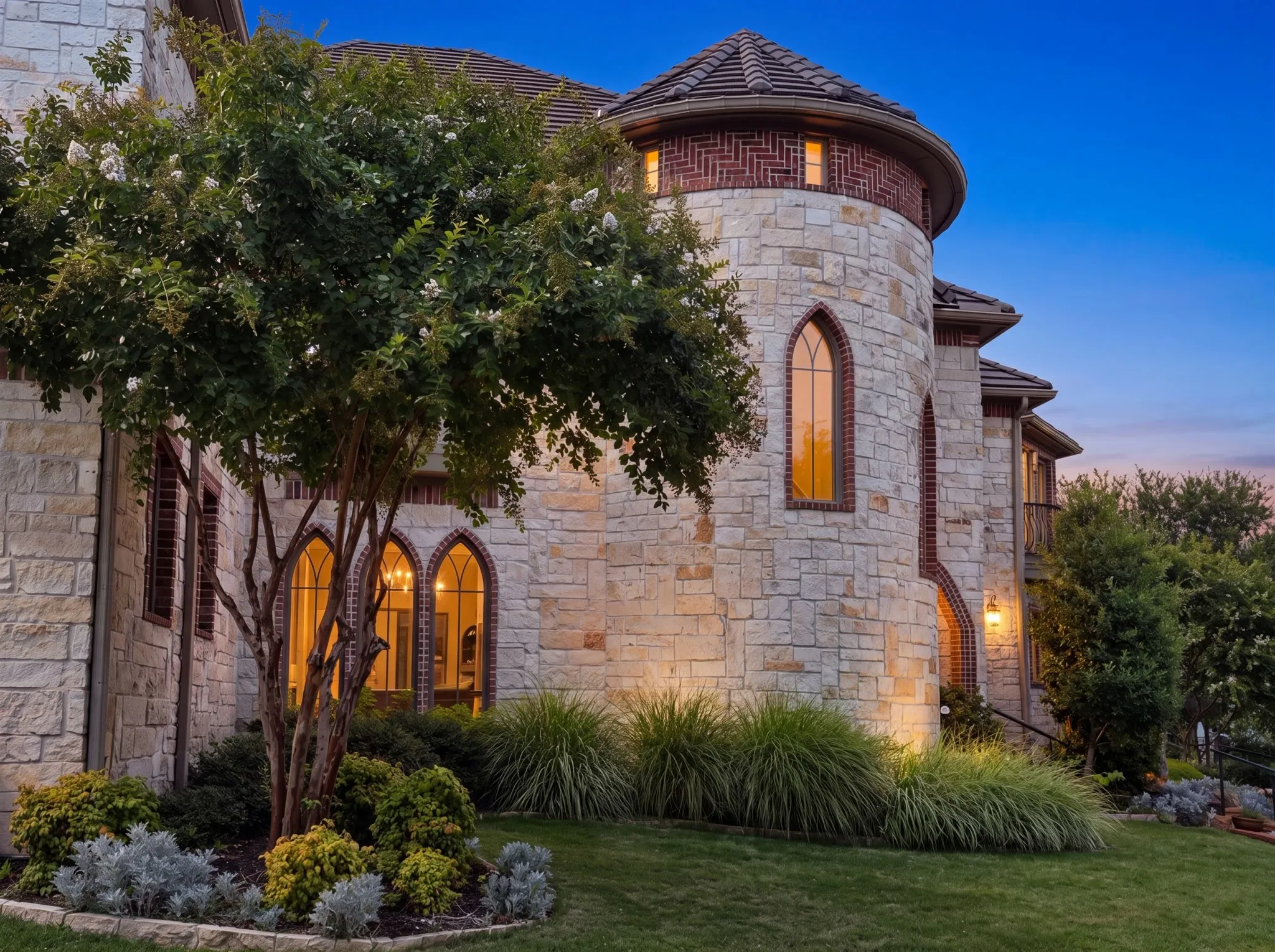 Single Family Residence For Sale in Dallas County , 4601 Byron Circle, Irving, Texas 75038, 5 Bedroom, 5 Bathroom, 3 Garage spaces, 4,923 Sqft, built in 2007, mls#21344788, Real Estate Agent in Irving, Homes For Sale in Dallas county, Homes For Sale in Irving, Realtor in Irving Texas, Real Estate Brokerage Independent Realty Texas, Luminita Cordes Realtor
