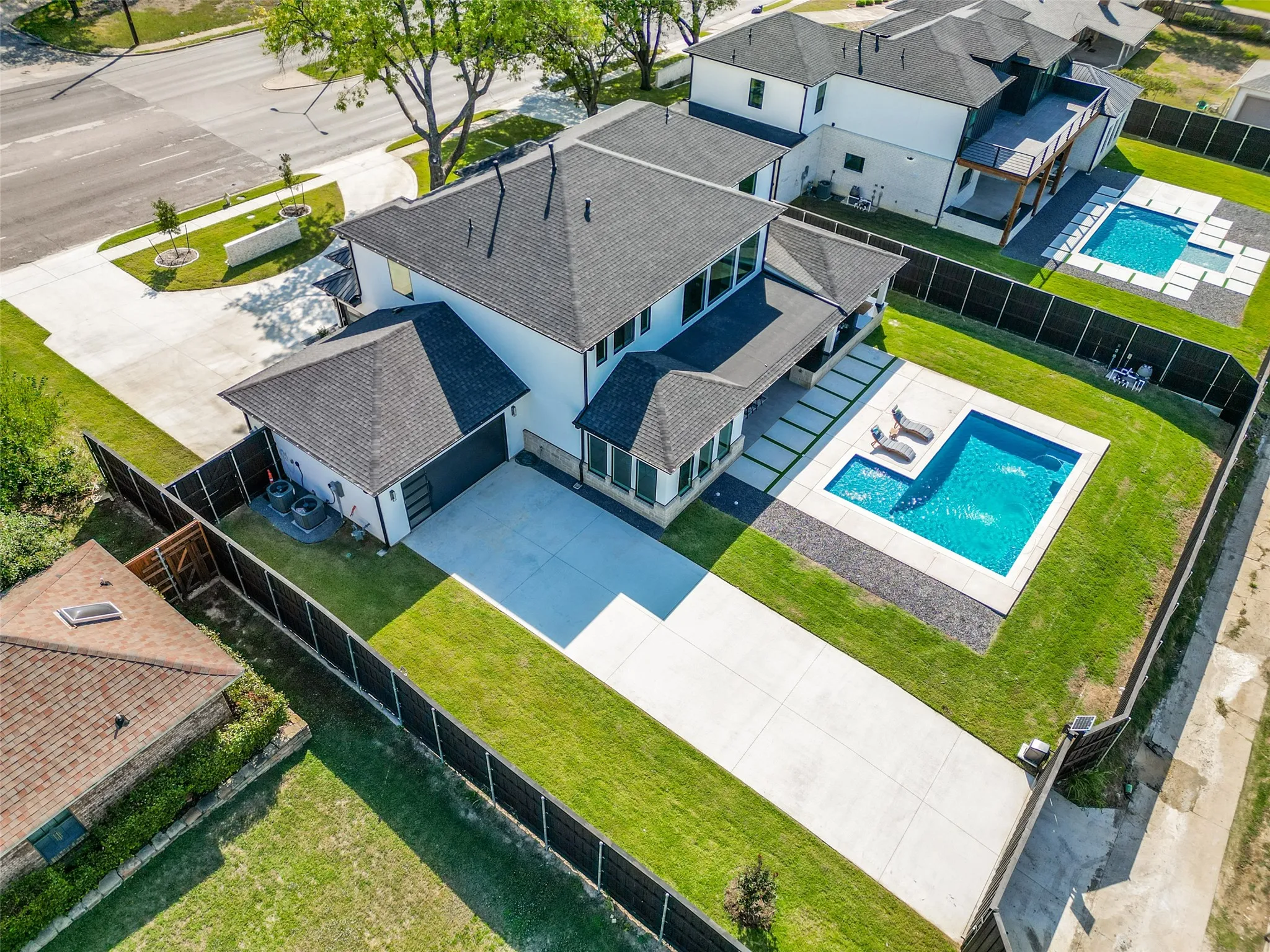 Single Family Residence For Sale in Dallas County , 10923 Marsh Lane, Dallas, Texas 75229, 4 Bedroom, 4 Bathroom, 3 Garage spaces, 3,801 Sqft, built in 2024, mls#21347019, Real Estate Agent in Dallas, Homes For Sale in Dallas county, Homes For Sale in Dallas, Realtor in Dallas Texas, Real Estate Brokerage Independent Realty Texas, Luminita Cordes Realtor