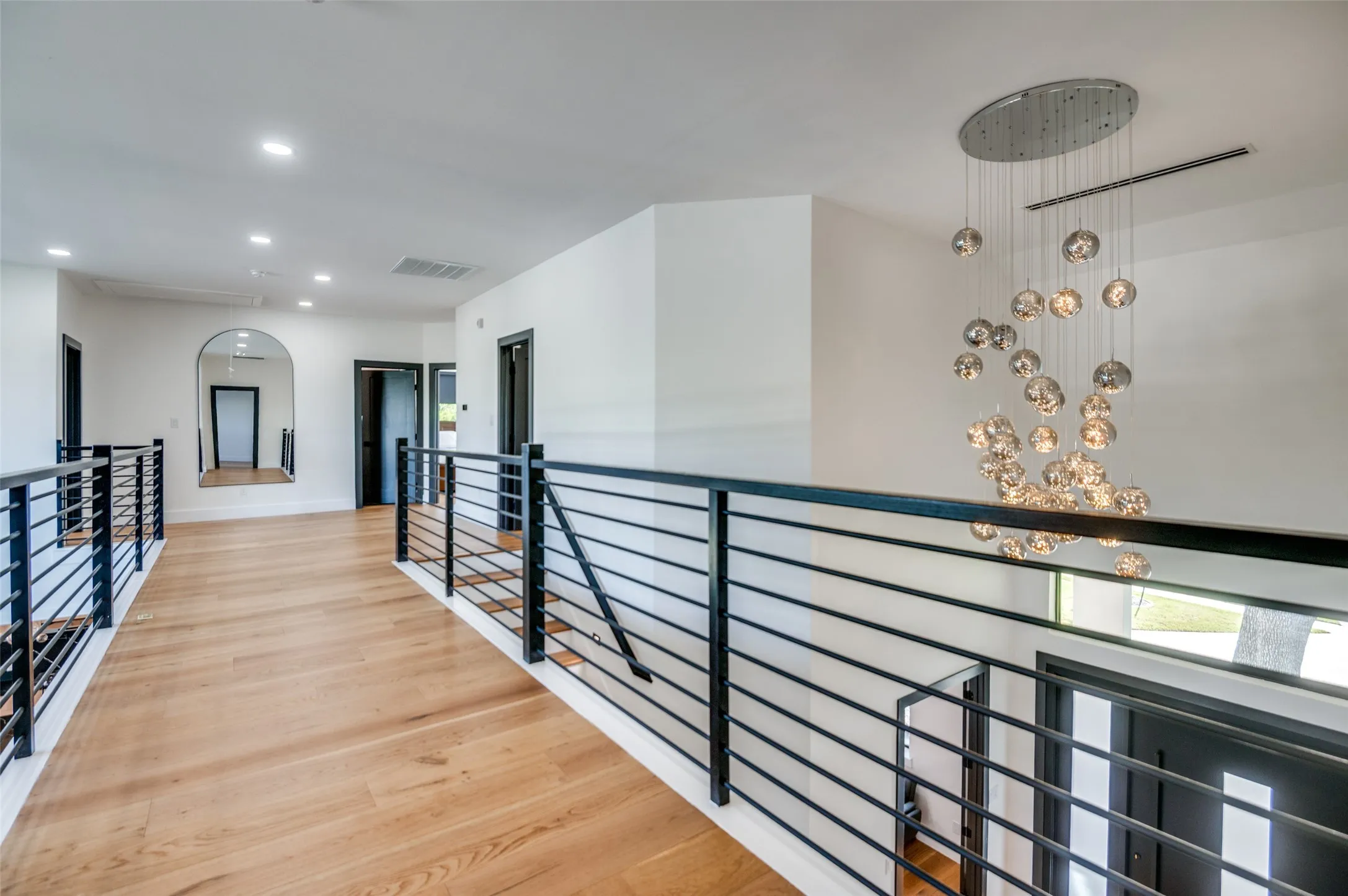Single Family Residence For Sale in Dallas County , 10923 Marsh Lane, Dallas, Texas 75229, 4 Bedroom, 4 Bathroom, 3 Garage spaces, 3,801 Sqft, built in 2024, mls#21347019, Real Estate Agent in Dallas, Homes For Sale in Dallas county, Homes For Sale in Dallas, Realtor in Dallas Texas, Real Estate Brokerage Independent Realty Texas, Luminita Cordes Realtor