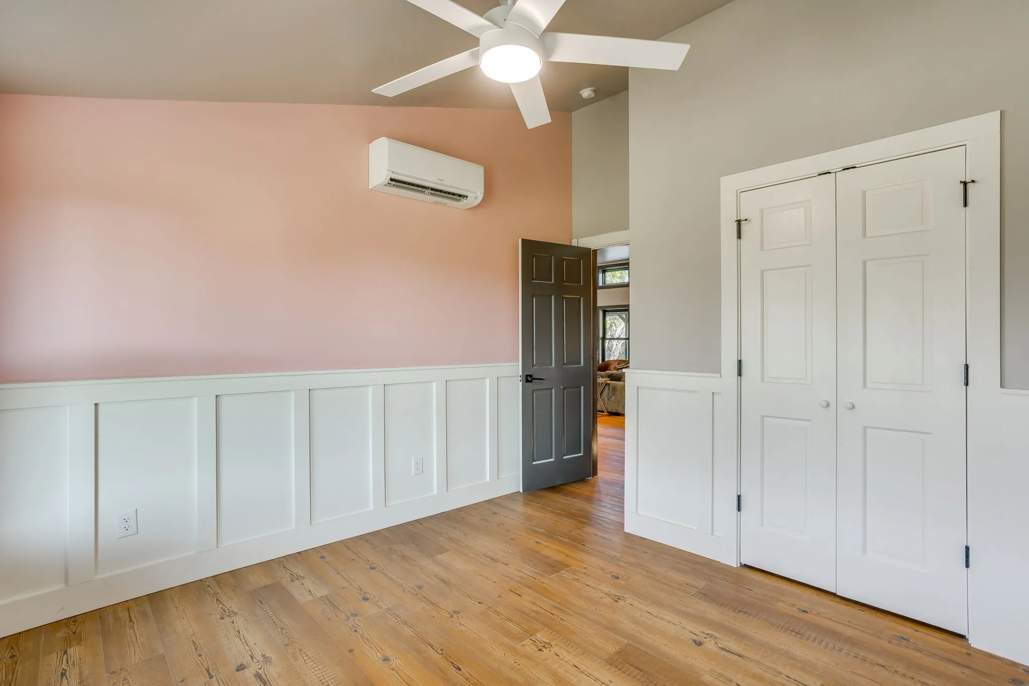 Single Family Residence For Sale in Johnson County , 8512 Hilltop Drive, Cleburne, Texas 76033, 3 Bedroom, 2 Bathroom, Garage spaces, 1,835 Sqft, built in 2024, mls#21347954, Real Estate Agent in Cleburne, Homes For Sale in Johnson county, Homes For Sale in Cleburne, Realtor in Cleburne Texas, Real Estate Brokerage Independent Realty Texas, Luminita Cordes Realtor