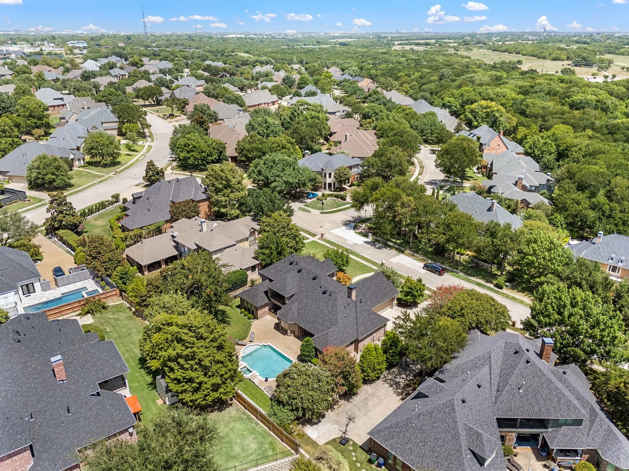 Single Family Residence For Sale in Rockwall County , 2005 Sleepy Hollow Lane, Heath, Texas 75032, 4 Bedroom, 4 Bathroom, 3 Garage spaces, 3,596 Sqft, built in 2000, mls#21350170, Real Estate Agent in Heath, Homes For Sale in Rockwall county, Homes For Sale in Heath, Realtor in Heath Texas, Real Estate Brokerage Independent Realty Texas, Luminita Cordes Realtor