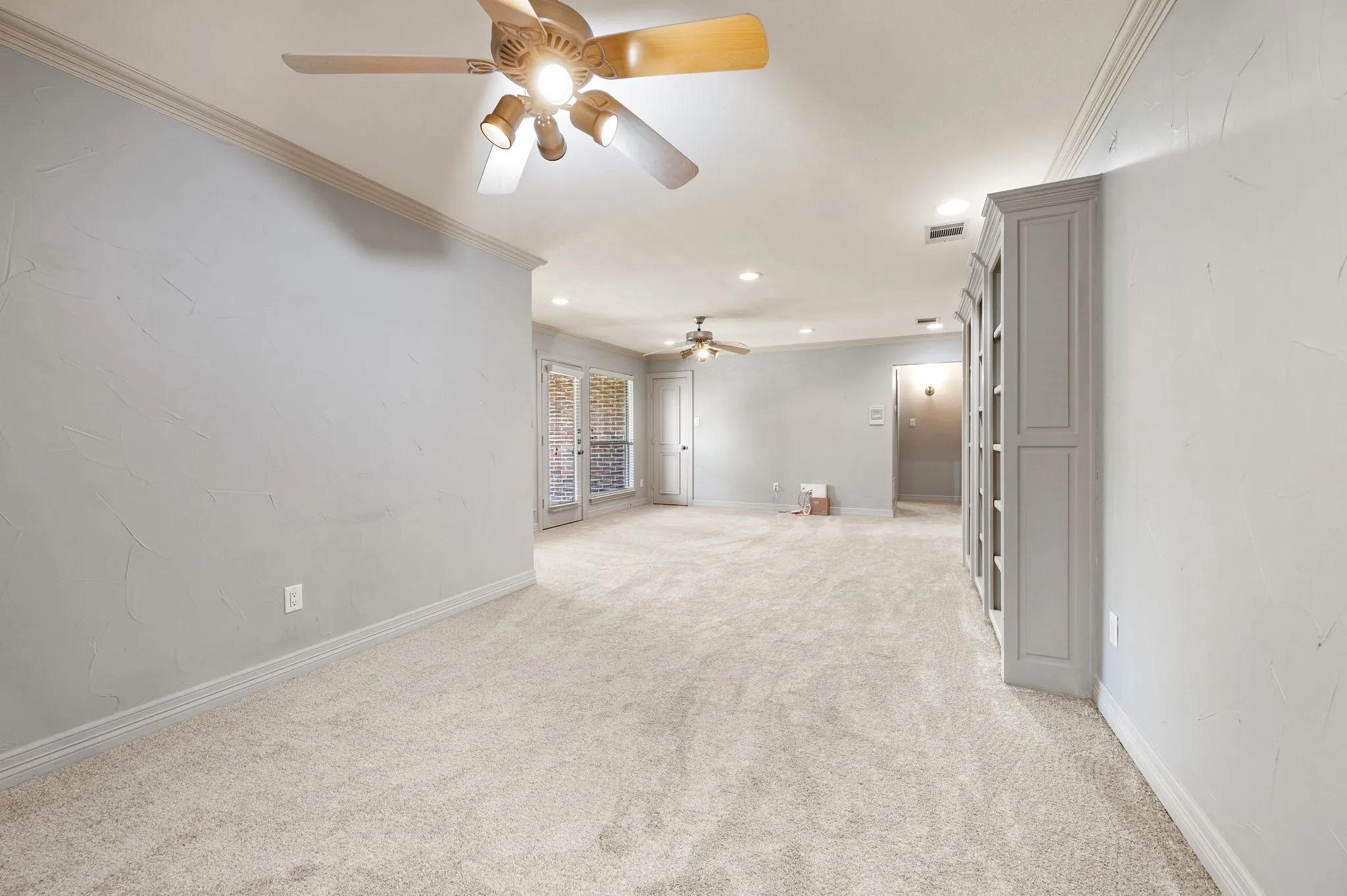 SECOND LIVING SECOND FLOOR