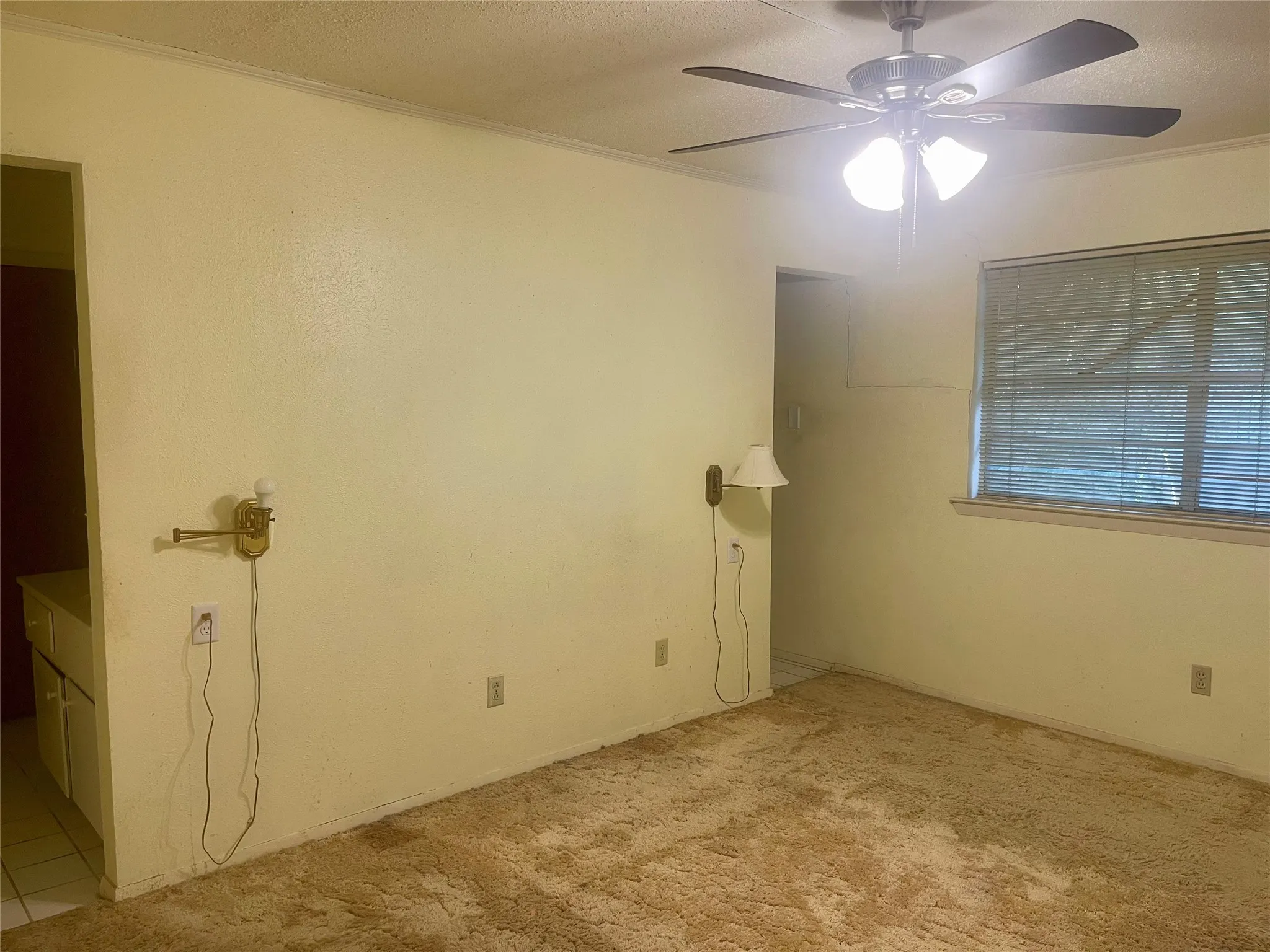 Single Family Residence For Sale in Palo Pinto County , 2110 SE 25th Avenue, Mineral Wells, Texas 76067, 4 Bedroom, 2 Bathroom, Garage spaces, 1,943 Sqft, built in 1967, mls#21348980, Real Estate Agent in Mineral Wells, Homes For Sale in Palo Pinto county, Homes For Sale in Mineral Wells, Realtor in Mineral Wells Texas, Real Estate Brokerage Independent Realty Texas, Luminita Cordes Realtor