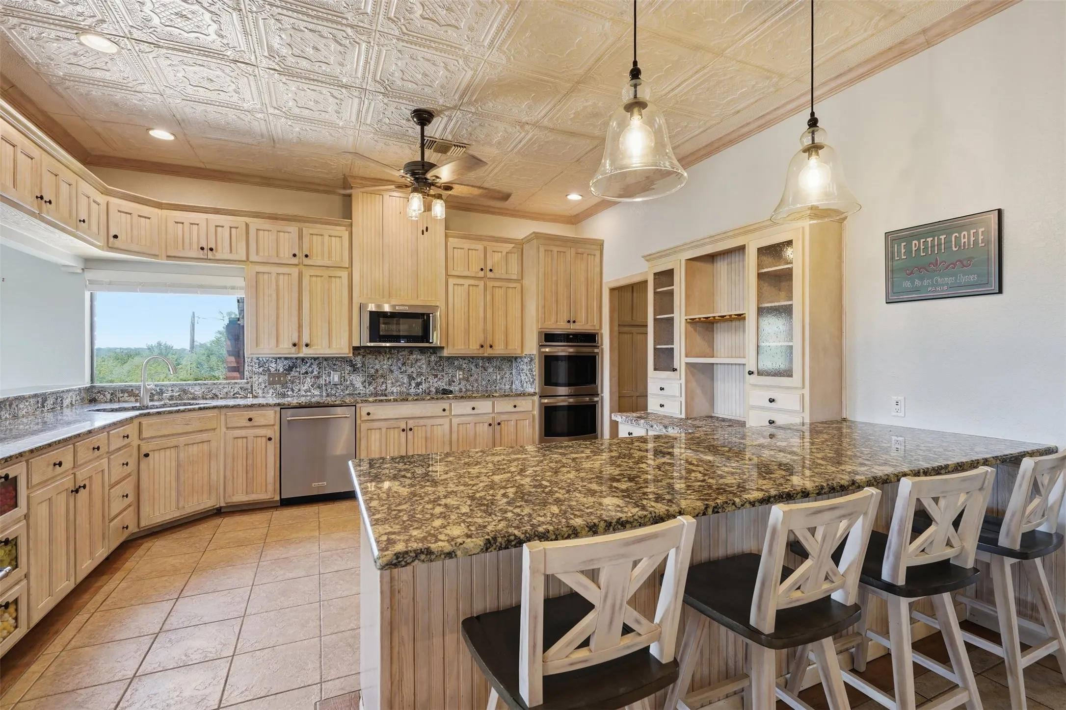 Single Family Residence For Sale in Parker County , 813 Remuda Drive, Fort Worth, Texas 76108, 4 Bedroom, 3 Bathroom, 3 Garage spaces, 4,381 Sqft, built in 1994, mls#21349872, Real Estate Agent in Fort Worth, Homes For Sale in Parker county, Homes For Sale in Fort Worth, Realtor in Fort Worth Texas, Real Estate Brokerage Independent Realty Texas, Luminita Cordes Realtor