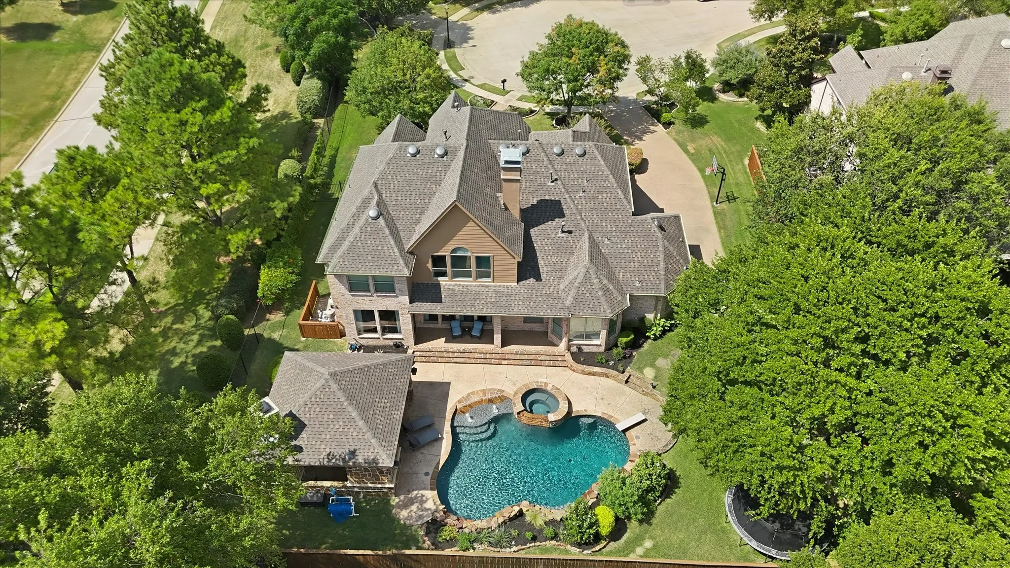 Single Family Residence For Sale in Tarrant County , 421 Copperfield Street, Southlake, Texas 76092, 4 Bedroom, 5 Bathroom, 3 Garage spaces, 4,323 Sqft, built in 2005, mls#21348988, Real Estate Agent in Southlake, Homes For Sale in Tarrant county, Homes For Sale in Southlake, Realtor in Southlake Texas, Real Estate Brokerage Independent Realty Texas, Luminita Cordes Realtor