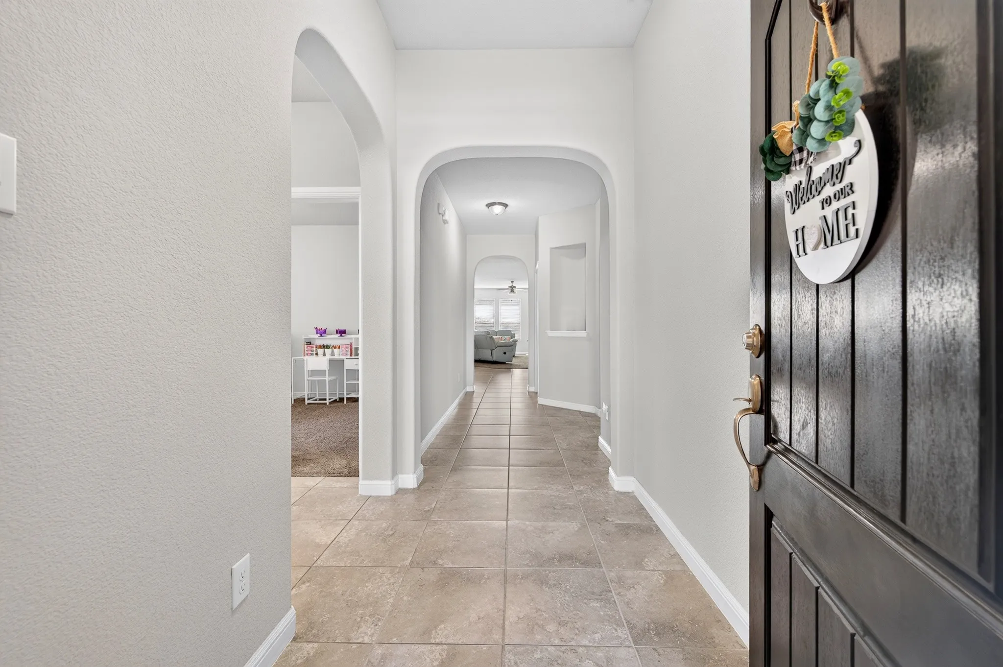 Single Family Residence For Sale in Denton County , 1328 Canary Lane, Argyle, Texas 76226, 3 Bedroom, 2 Bathroom, 2 Garage spaces, 2,040 Sqft, built in 2018, mls#21348442, Real Estate Agent in Argyle, Homes For Sale in Denton county, Homes For Sale in Argyle, Realtor in Argyle Texas, Real Estate Brokerage Independent Realty Texas, Luminita Cordes Realtor