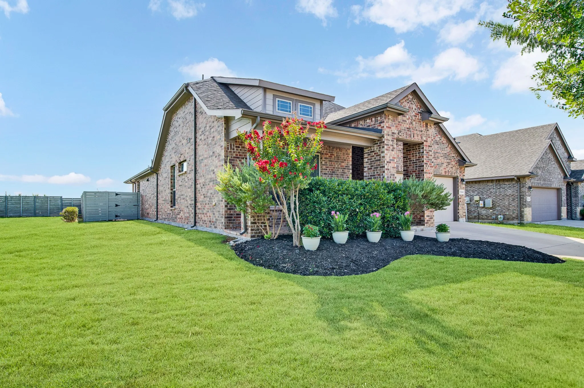 Single Family Residence For Sale in Denton County , 1328 Canary Lane, Argyle, Texas 76226, 3 Bedroom, 2 Bathroom, 2 Garage spaces, 2,040 Sqft, built in 2018, mls#21348442, Real Estate Agent in Argyle, Homes For Sale in Denton county, Homes For Sale in Argyle, Realtor in Argyle Texas, Real Estate Brokerage Independent Realty Texas, Luminita Cordes Realtor