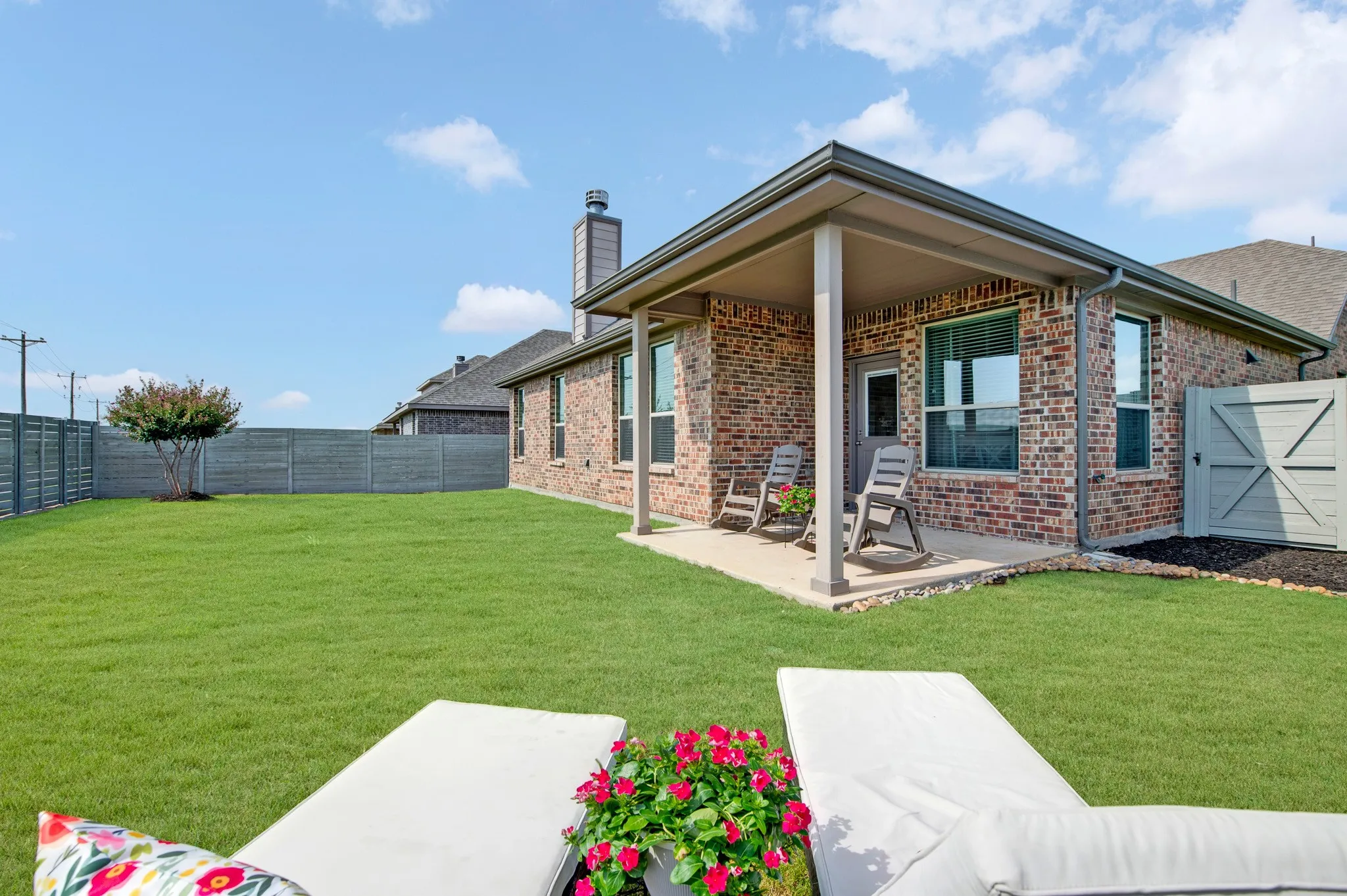 Single Family Residence For Sale in Denton County , 1328 Canary Lane, Argyle, Texas 76226, 3 Bedroom, 2 Bathroom, 2 Garage spaces, 2,040 Sqft, built in 2018, mls#21348442, Real Estate Agent in Argyle, Homes For Sale in Denton county, Homes For Sale in Argyle, Realtor in Argyle Texas, Real Estate Brokerage Independent Realty Texas, Luminita Cordes Realtor