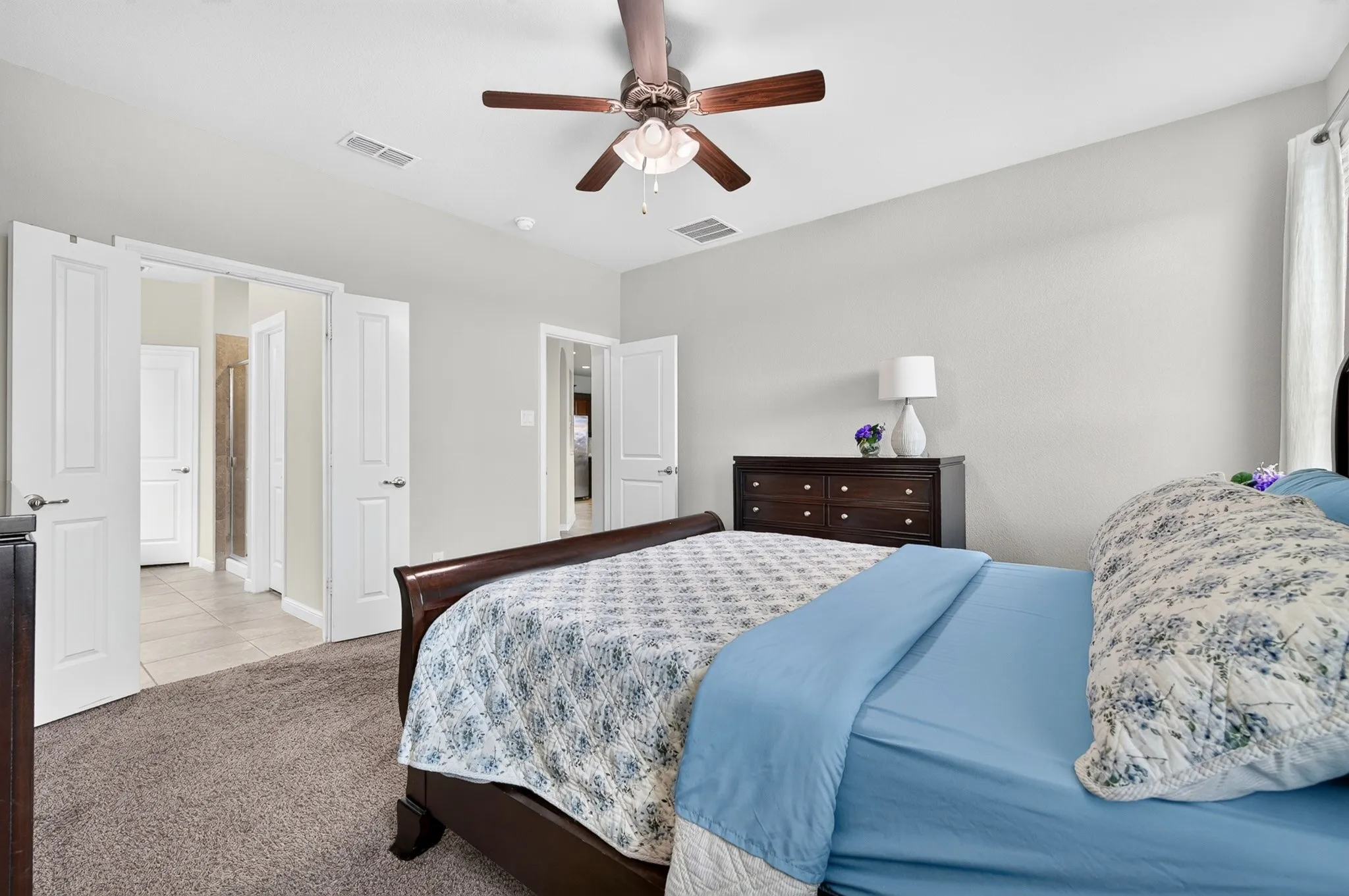 Single Family Residence For Sale in Denton County , 1328 Canary Lane, Argyle, Texas 76226, 3 Bedroom, 2 Bathroom, 2 Garage spaces, 2,040 Sqft, built in 2018, mls#21348442, Real Estate Agent in Argyle, Homes For Sale in Denton county, Homes For Sale in Argyle, Realtor in Argyle Texas, Real Estate Brokerage Independent Realty Texas, Luminita Cordes Realtor