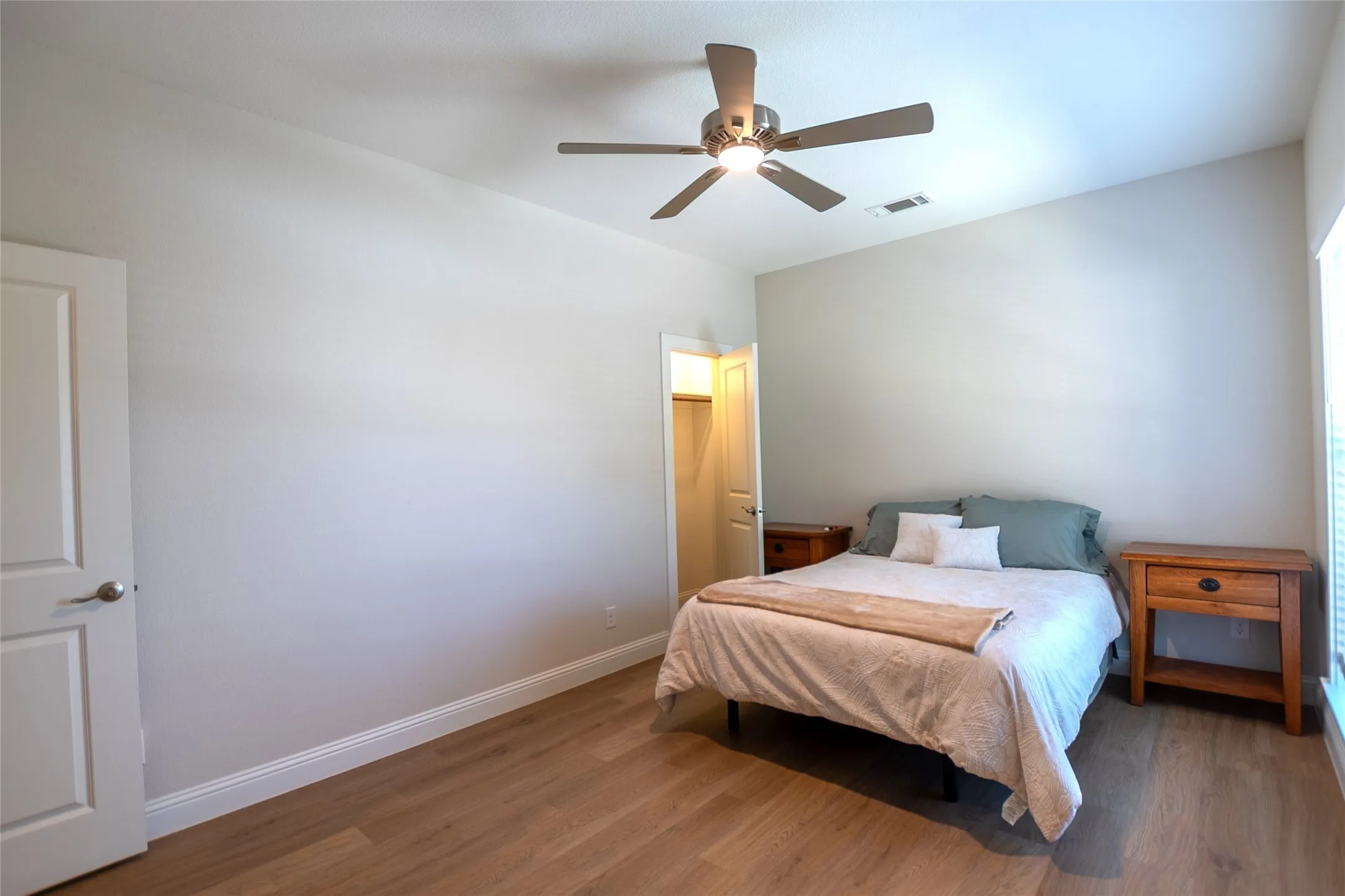 Condominium For Sale in Dallas County , 10660 Park Village Place Unit C, Dallas, Texas 75230, 1 Bedroom, 1 Bathroom, Garage spaces, 678 Sqft, built in 2021, mls#21344128, Real Estate Agent in Dallas, Homes For Sale in Dallas county, Homes For Sale in Dallas, Realtor in Dallas Texas, Real Estate Brokerage Independent Realty Texas, Luminita Cordes Realtor