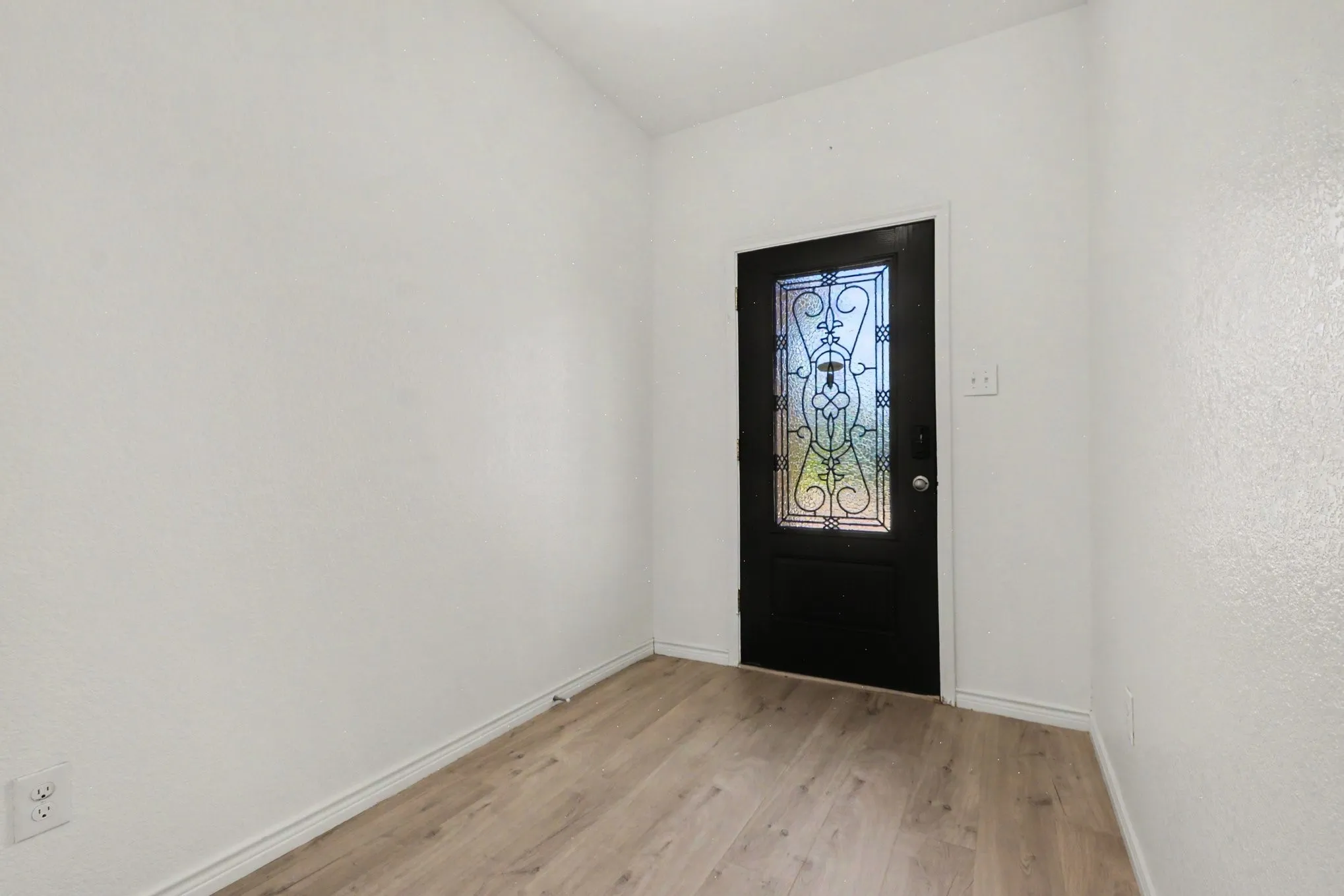 Single Family Residence For Rent in Collin County , 10020 Levelland Place, Mc Kinney, Texas 75071, 3 Bedroom, 3 Bathroom, 2 Garage spaces, 2,022 Sqft, built in 2018, mls#21350307, Real Estate Agent in Mc Kinney, Homes For Rent in Collin county, Homes For Rent in Mc Kinney, Realtor in Mc Kinney Texas, Real Estate Brokerage Independent Realty Texas, Luminita Cordes Realtor