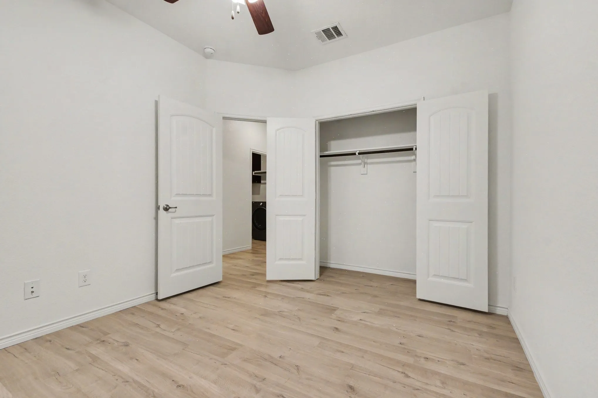 Single Family Residence For Rent in Collin County , 10020 Levelland Place, Mc Kinney, Texas 75071, 3 Bedroom, 3 Bathroom, 2 Garage spaces, 2,022 Sqft, built in 2018, mls#21350307, Real Estate Agent in Mc Kinney, Homes For Rent in Collin county, Homes For Rent in Mc Kinney, Realtor in Mc Kinney Texas, Real Estate Brokerage Independent Realty Texas, Luminita Cordes Realtor