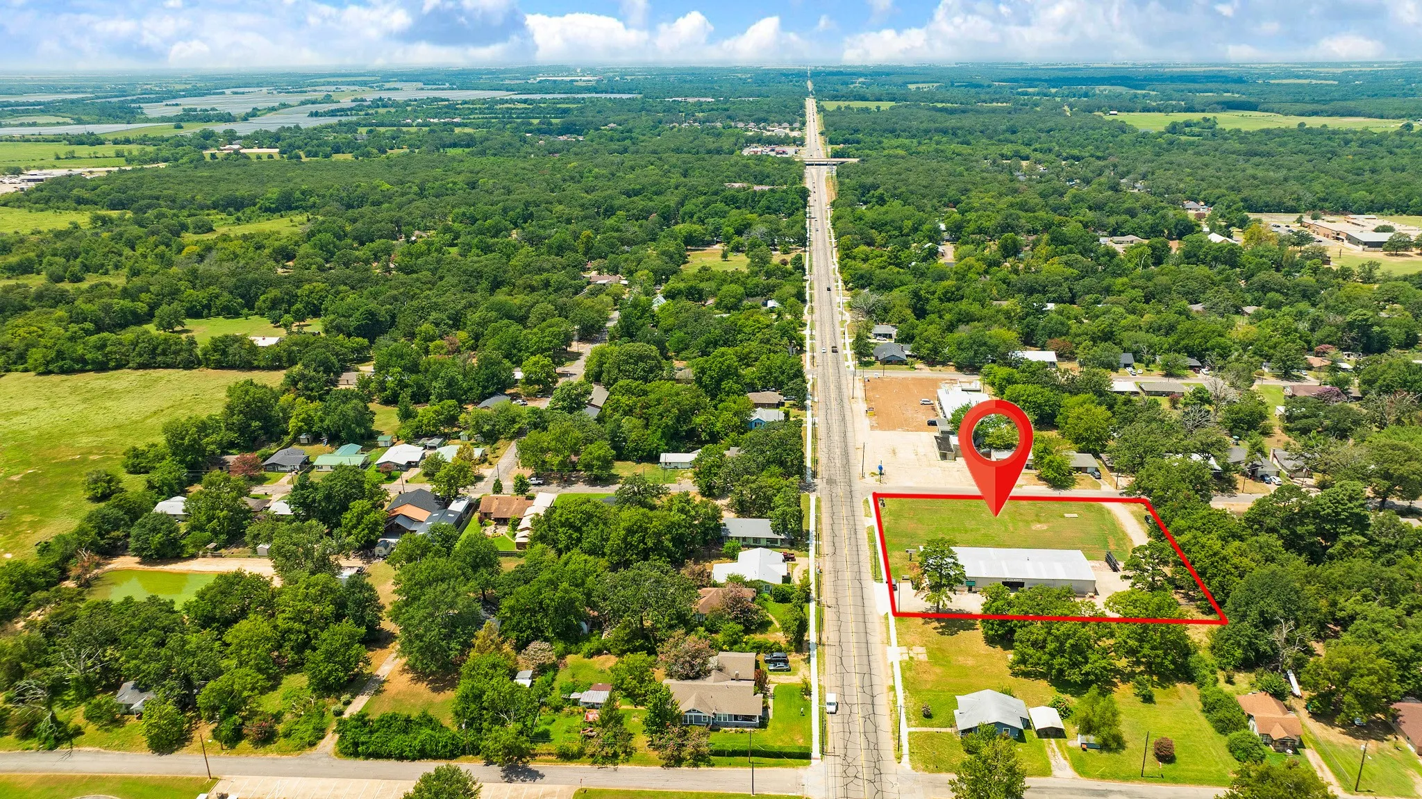 Business For Sale in Lamar County , 2750 Bonham Street, Paris, Texas 75460, 0, 0, Garage spaces, 6,000 Sqft, built in 0, mls#21349827, Real Estate Agent in Paris, Homes For Sale in Lamar county, Homes For Sale in Paris, Realtor in Paris Texas, Real Estate Brokerage Independent Realty Texas, Luminita Cordes Realtor